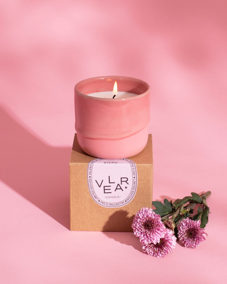 Velar Duftkerze Salted Zest rosa