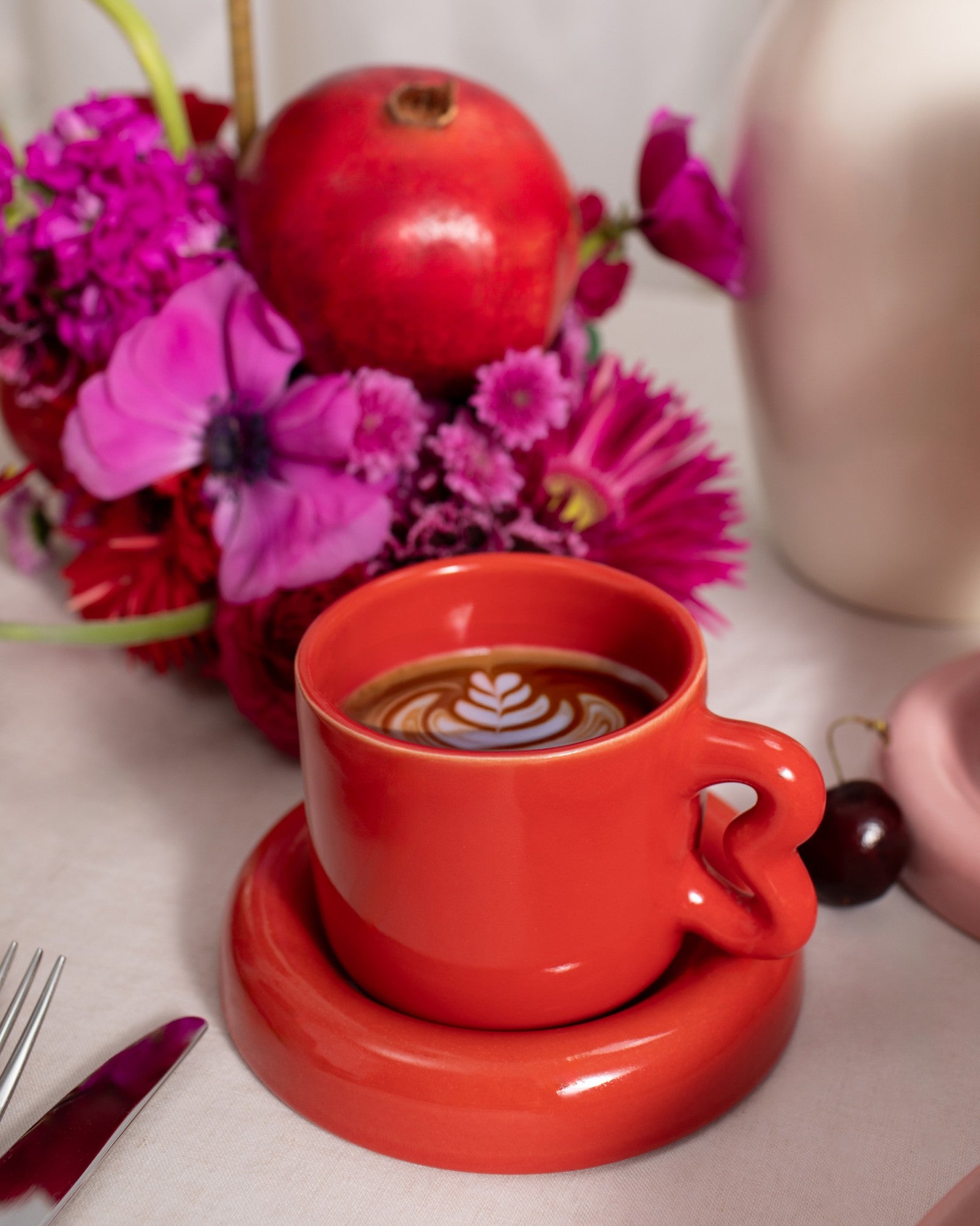 Seia - Tazza e piattino con cuore rossa