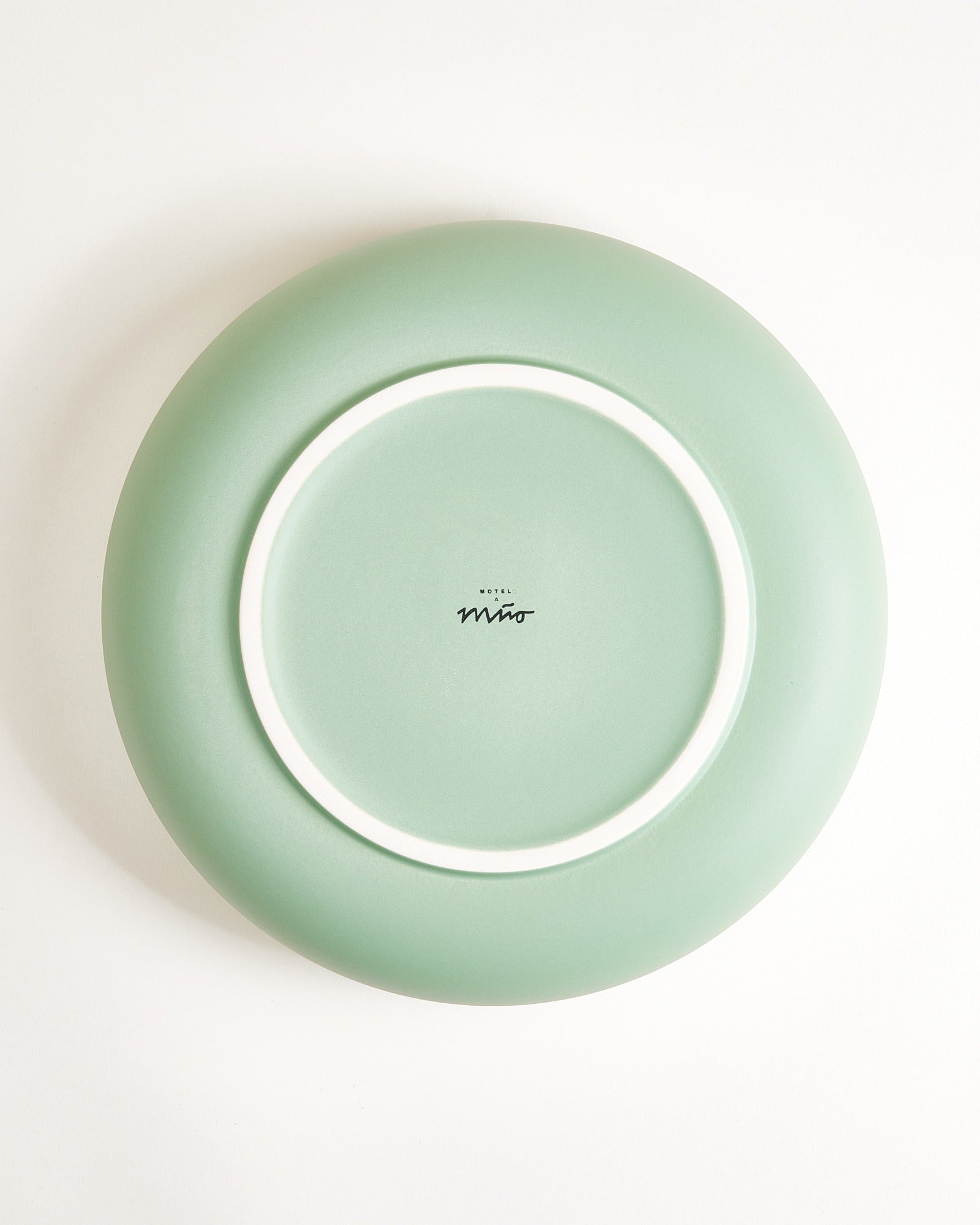 Alva - Fruit bowl sage dark green