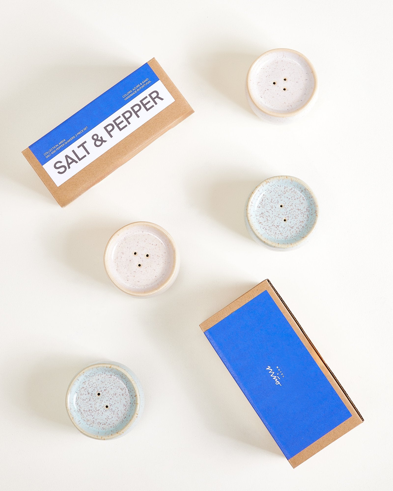 Areia - Salt & pepper shakers sand azure