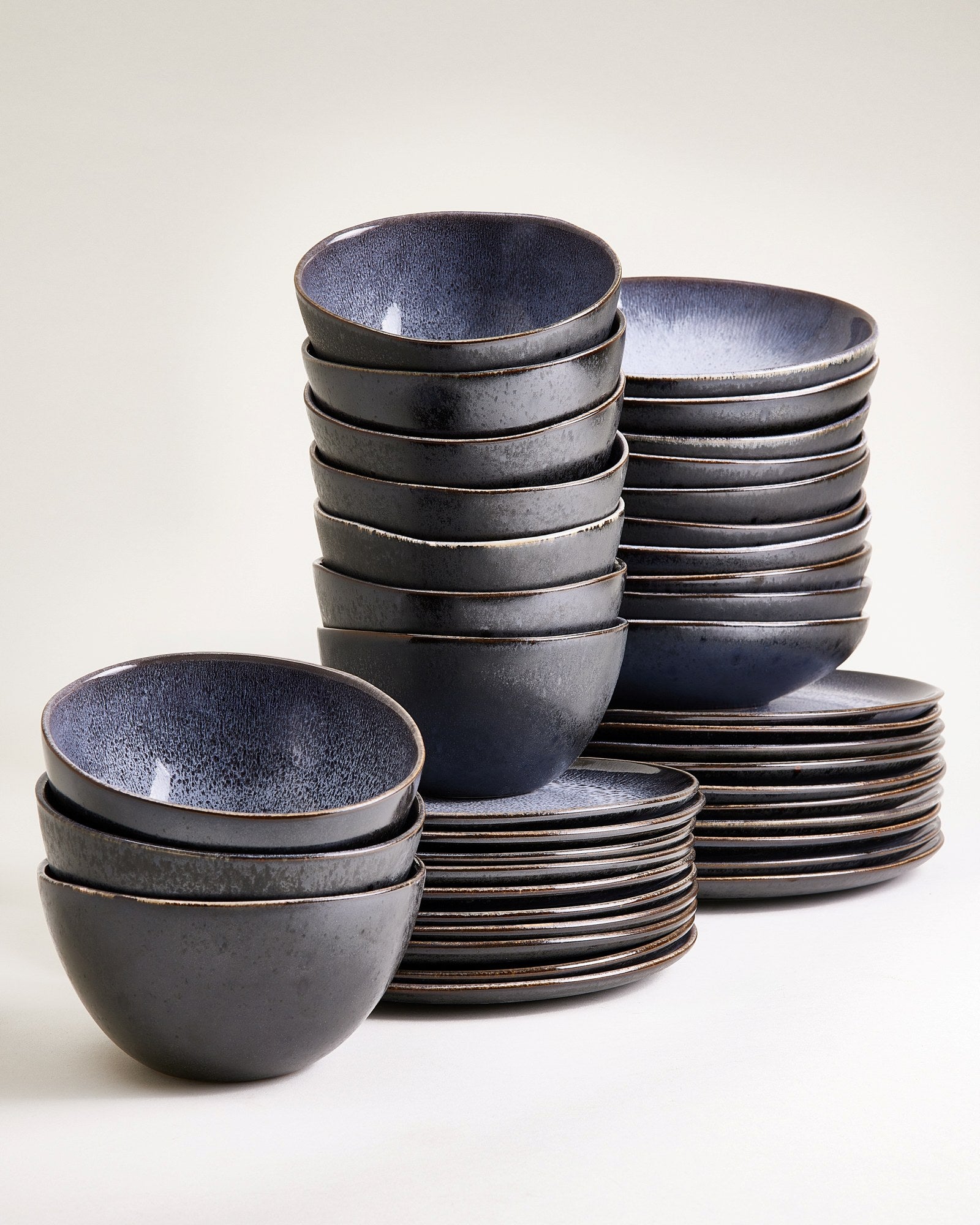 Areia - Tableware set black 40 pieces
