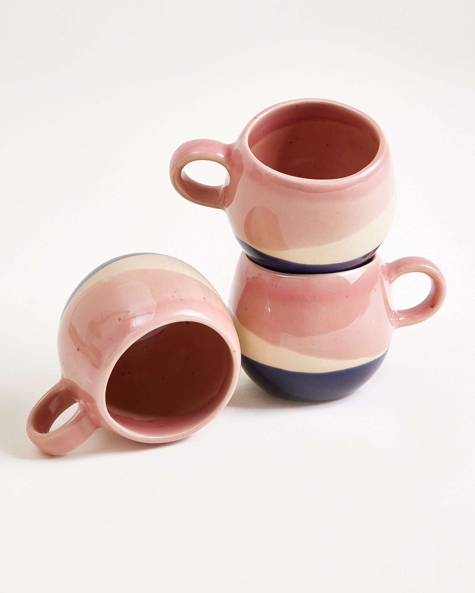 Bica Espressotasse rosa sand dunkelblau