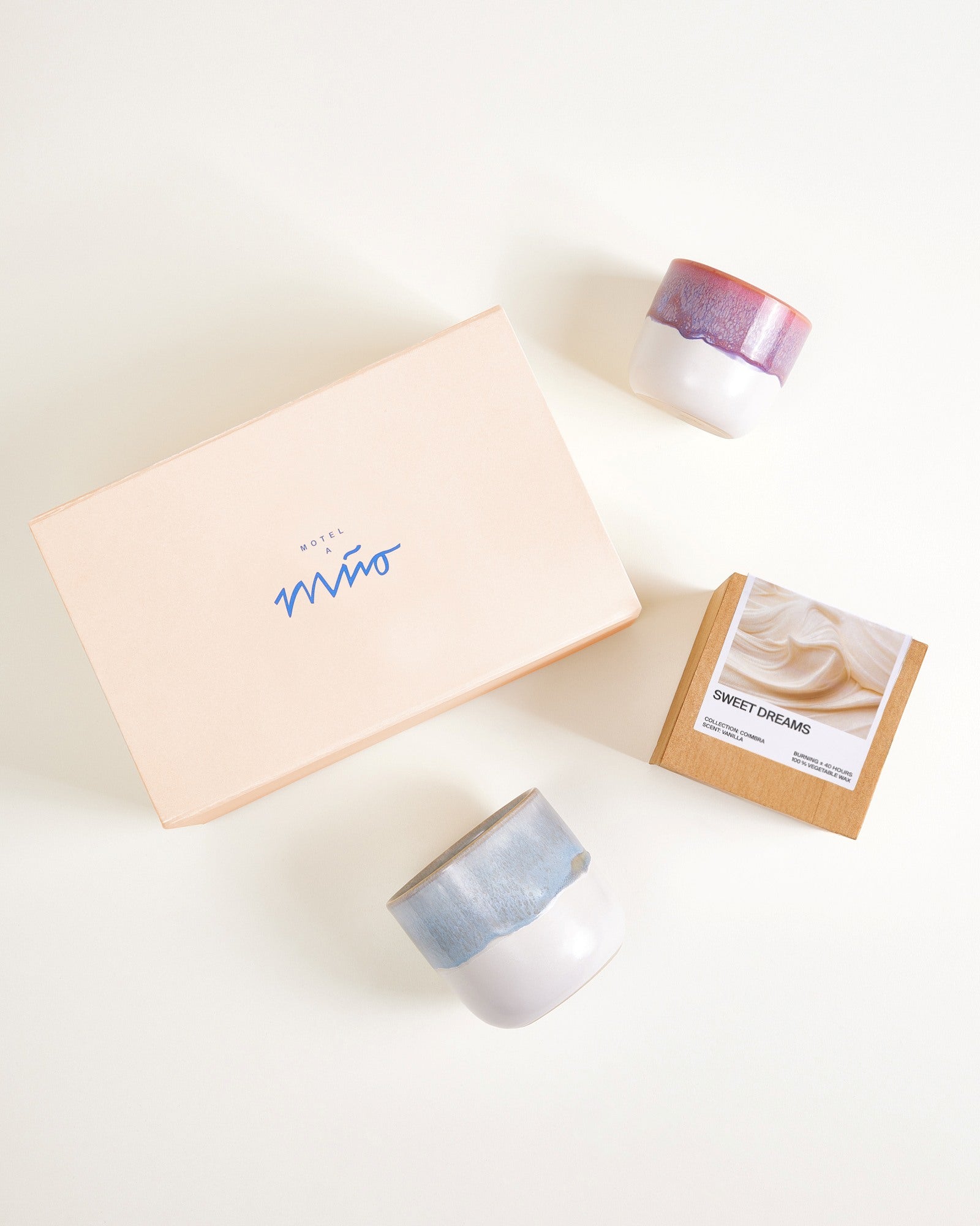 Geschenkset Coimbra kleine beker & geurkaars paars grijsblauw 3-delig