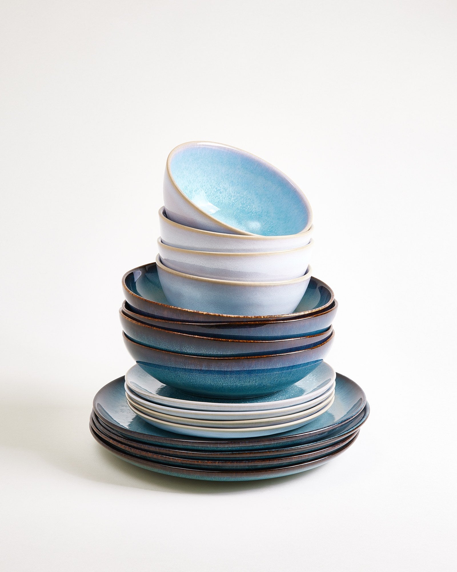 Cordoama Table Setting Stories - 16 pieces