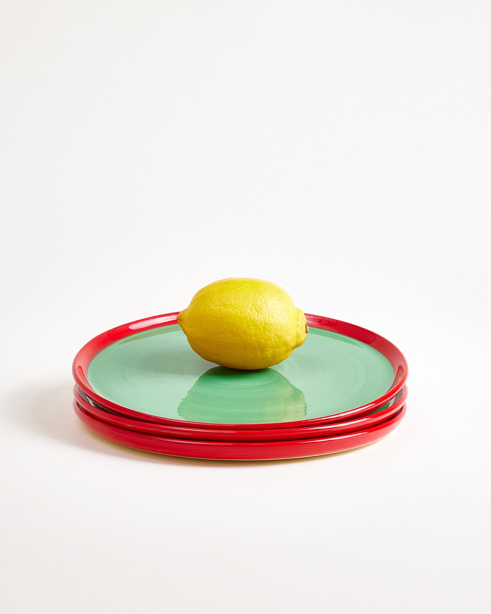 MaM x Isis-Maria Brisa plate green