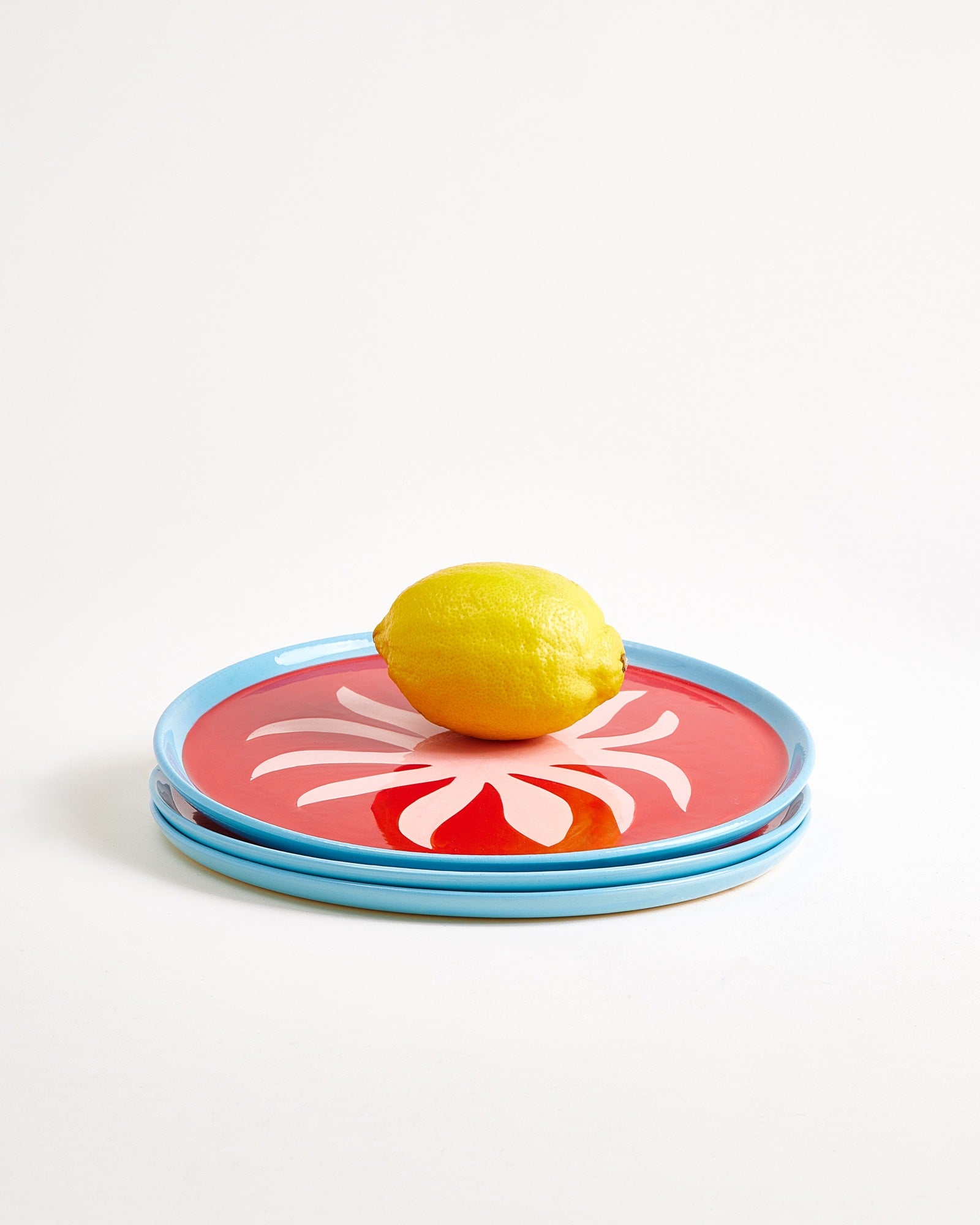 MaM x Isis-Maria Brisa plate red pink