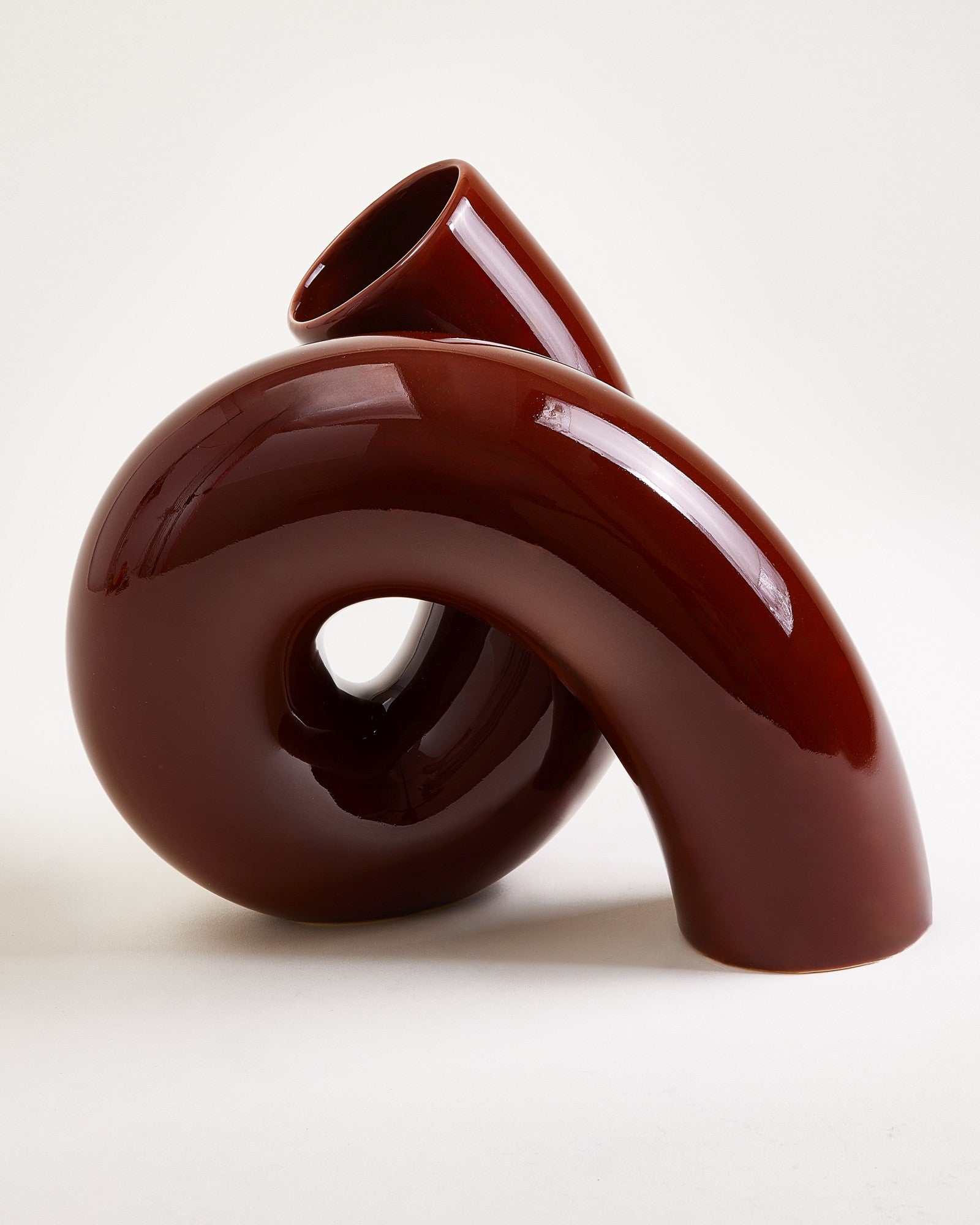 Motel a Miio x Ju Schnee - Viparita Vase L burgundy