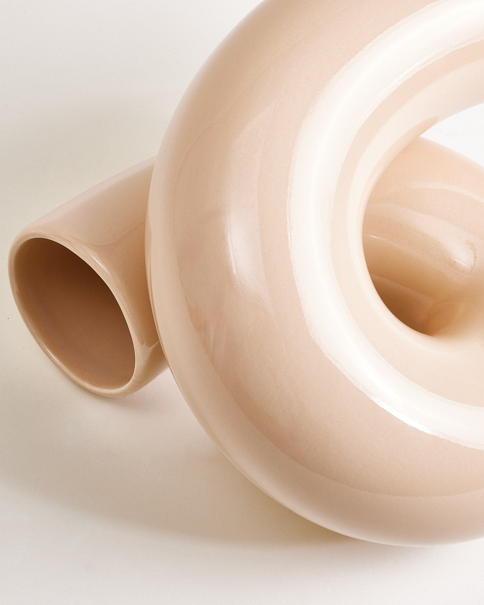 Motel a Miio x Ju Schnee Vase L cappuccino