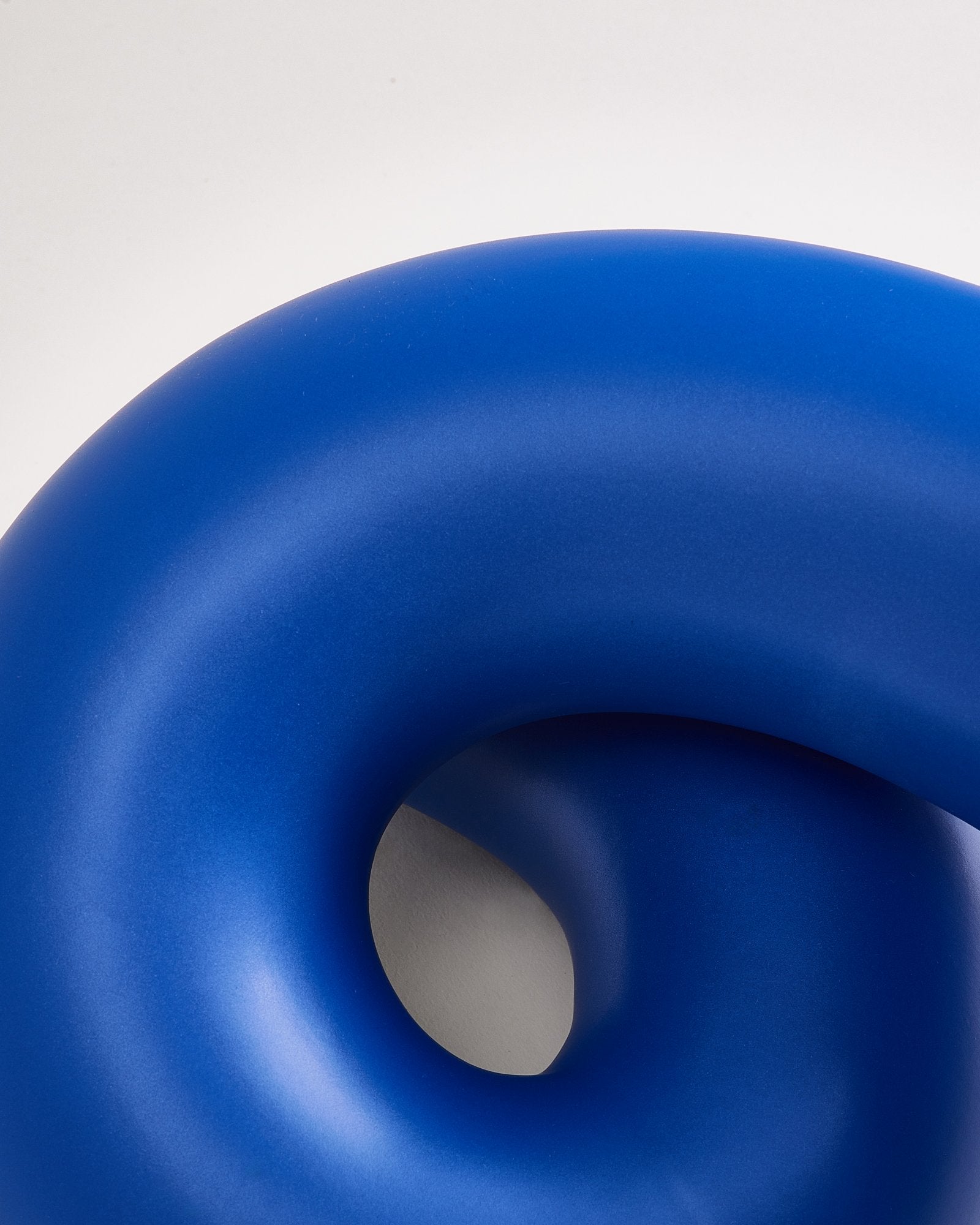 Motel a Miio x Ju Schnee - Viparita Vase L blue