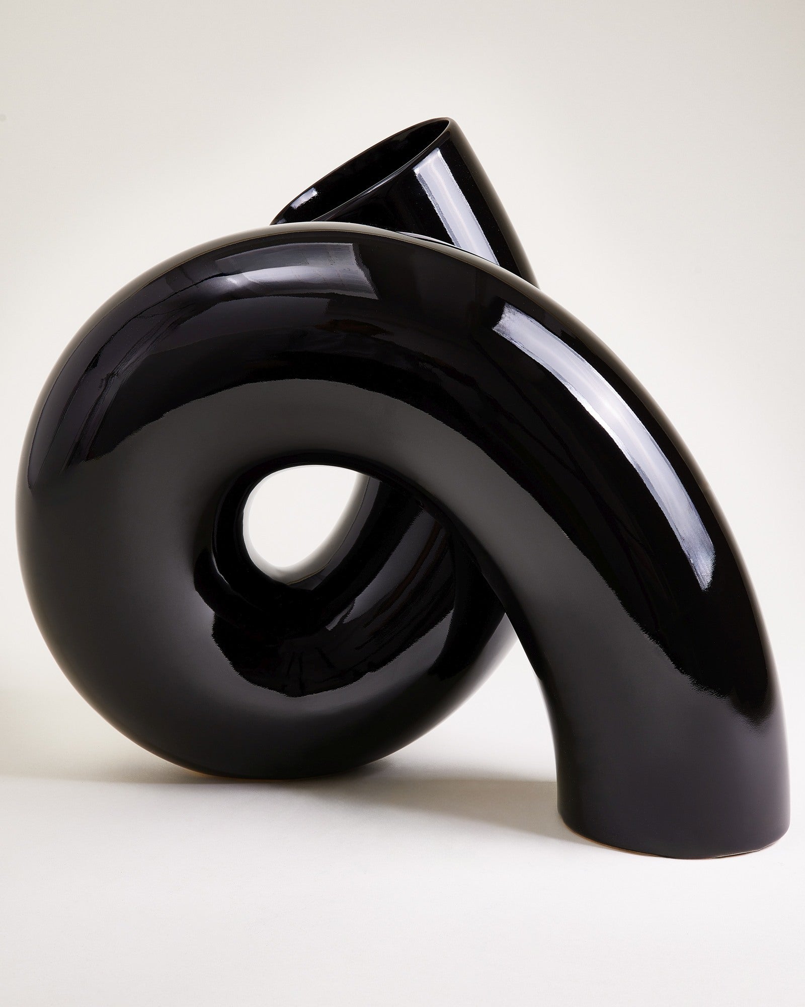 Motel a Miio x Ju Schnee Viparita Vaas XL zwart