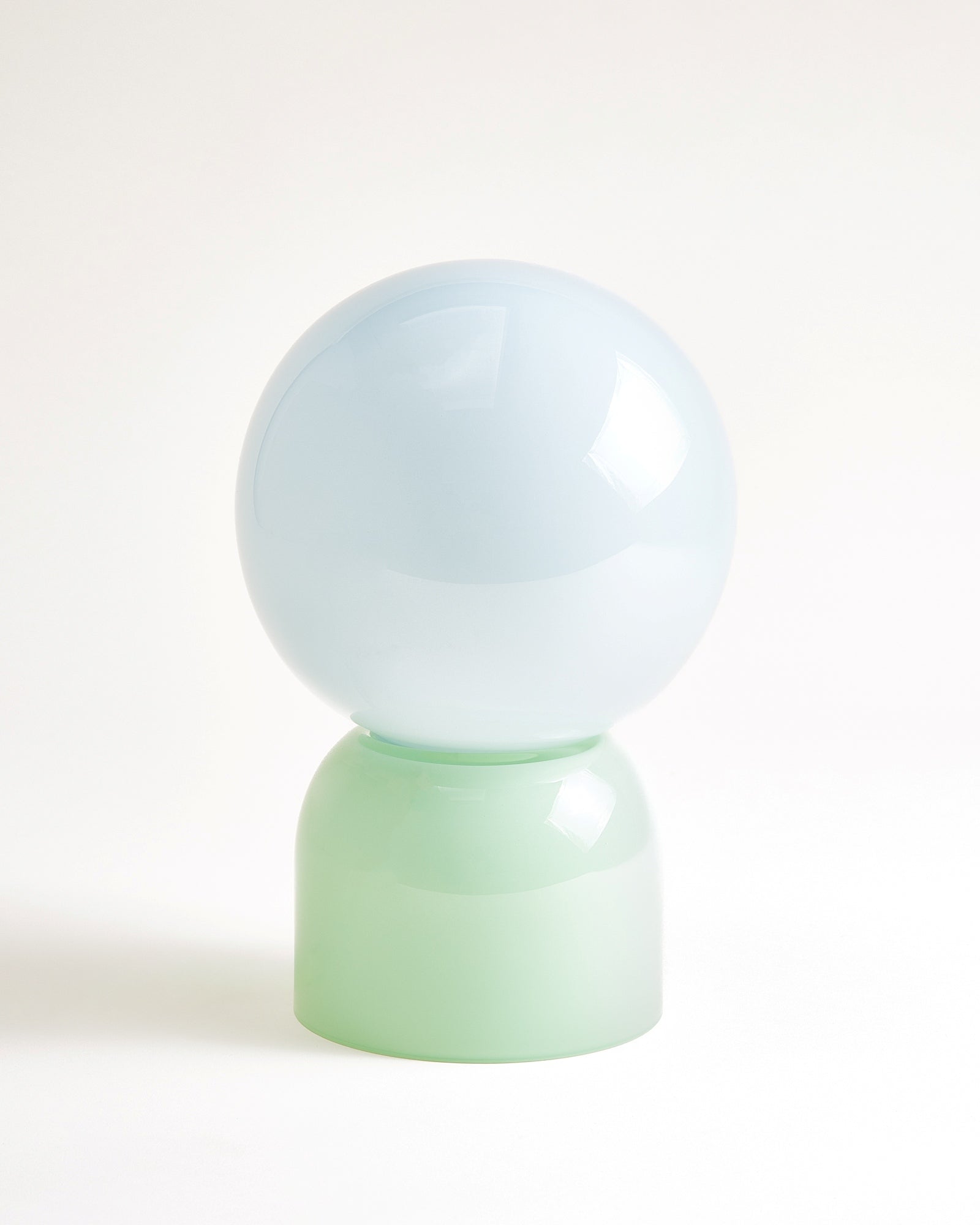Lumo - Lampada in vetro azzurro salvia