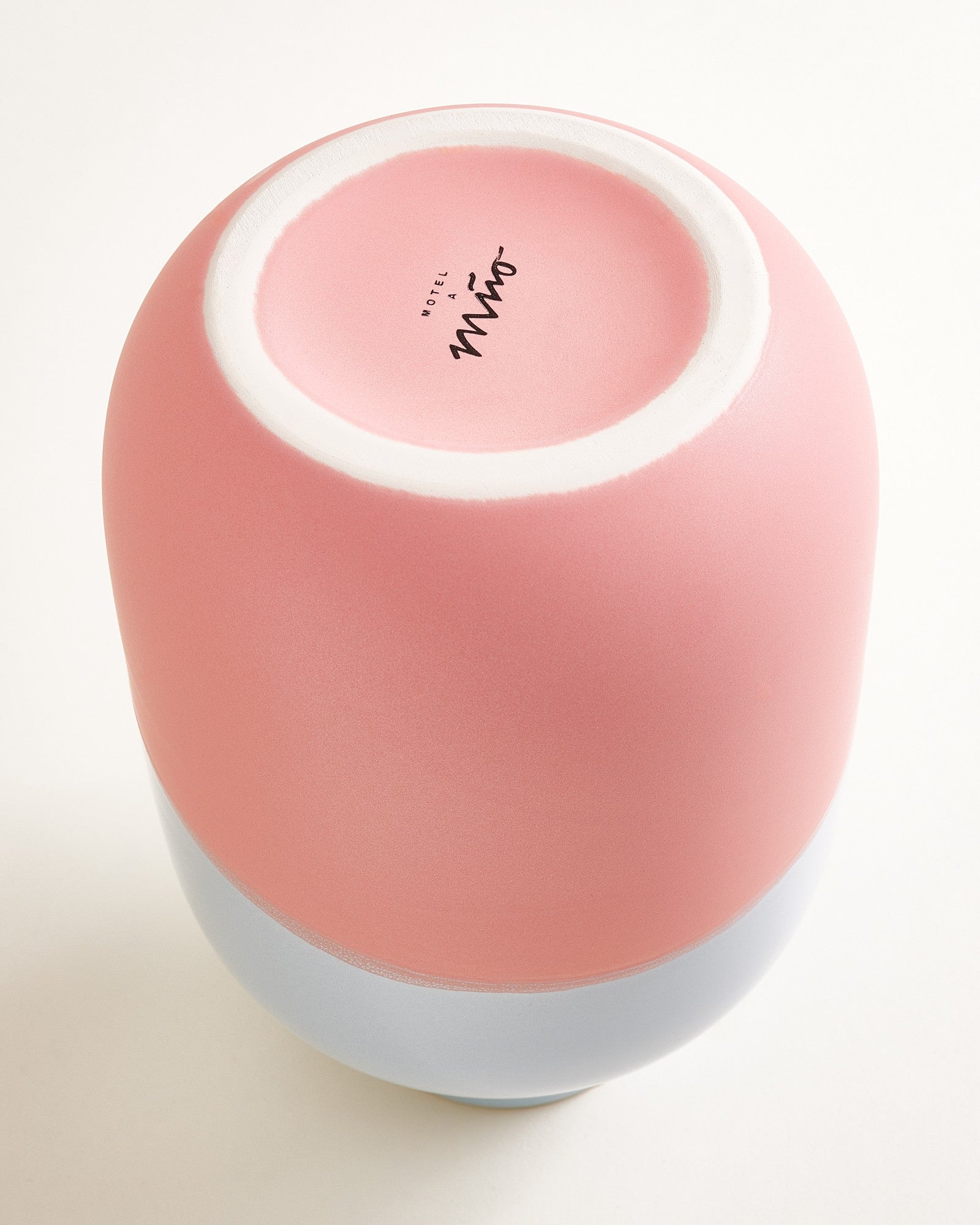 Nuno Vase M hellblau rosa