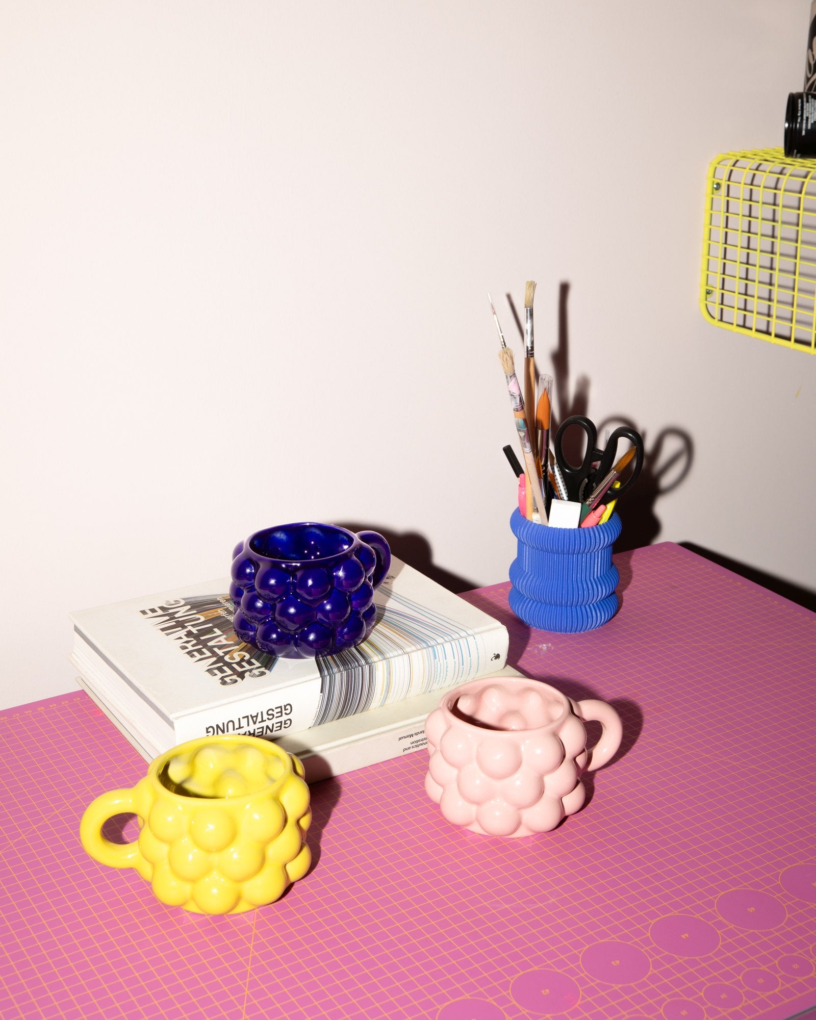 Motel a Miio x Patrick Vogel Tasse groß rosa