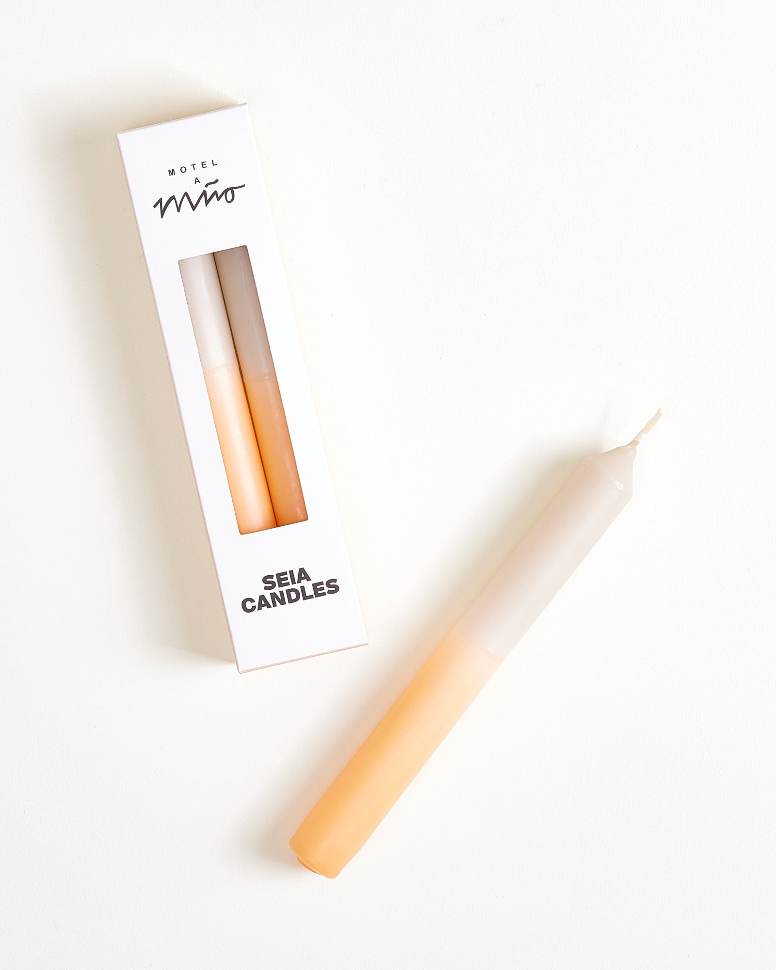 Seia set van 2 staafkaarsen perzikkleurig zand