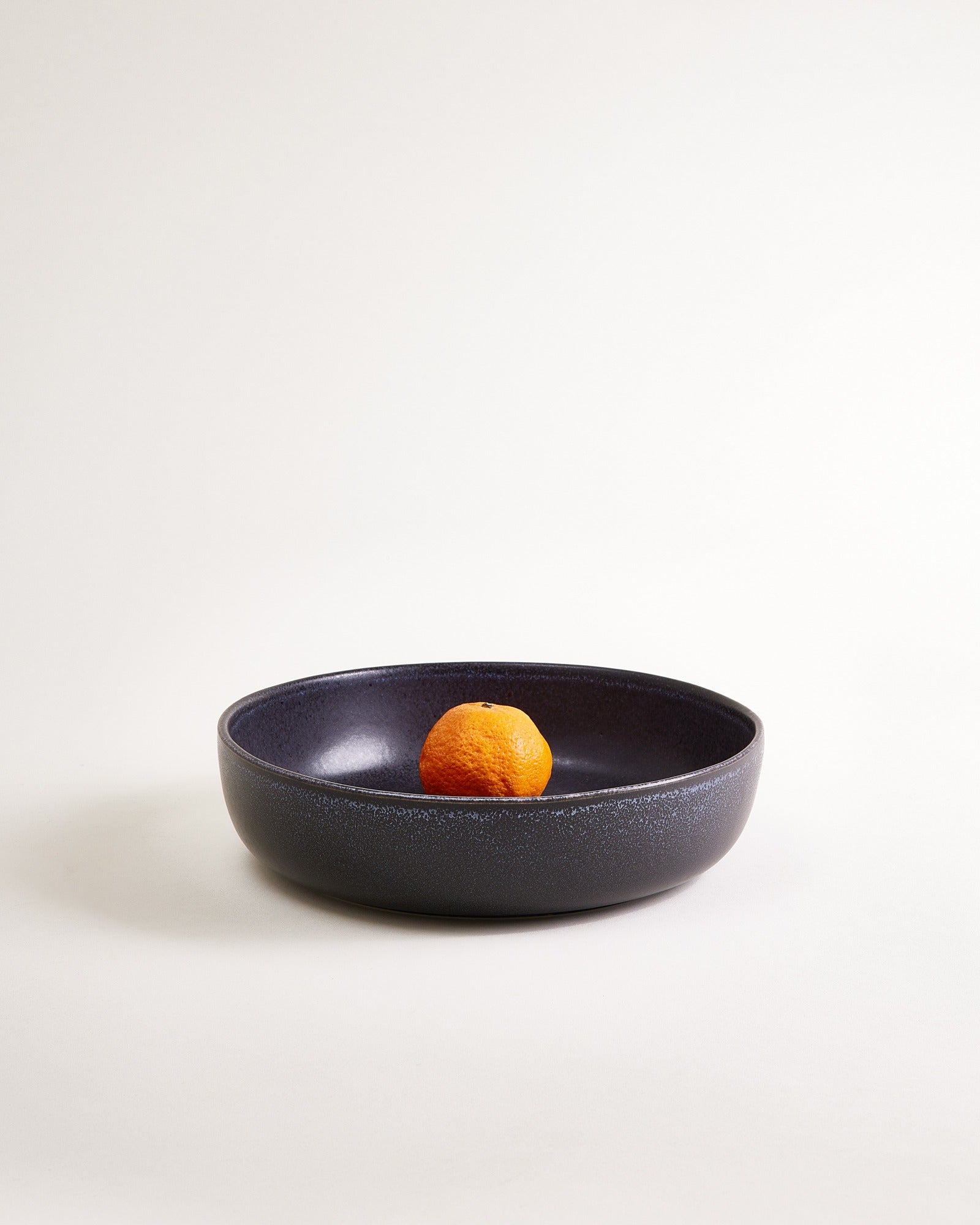 Turmalina - Ciotola da portata piccola moderna nera