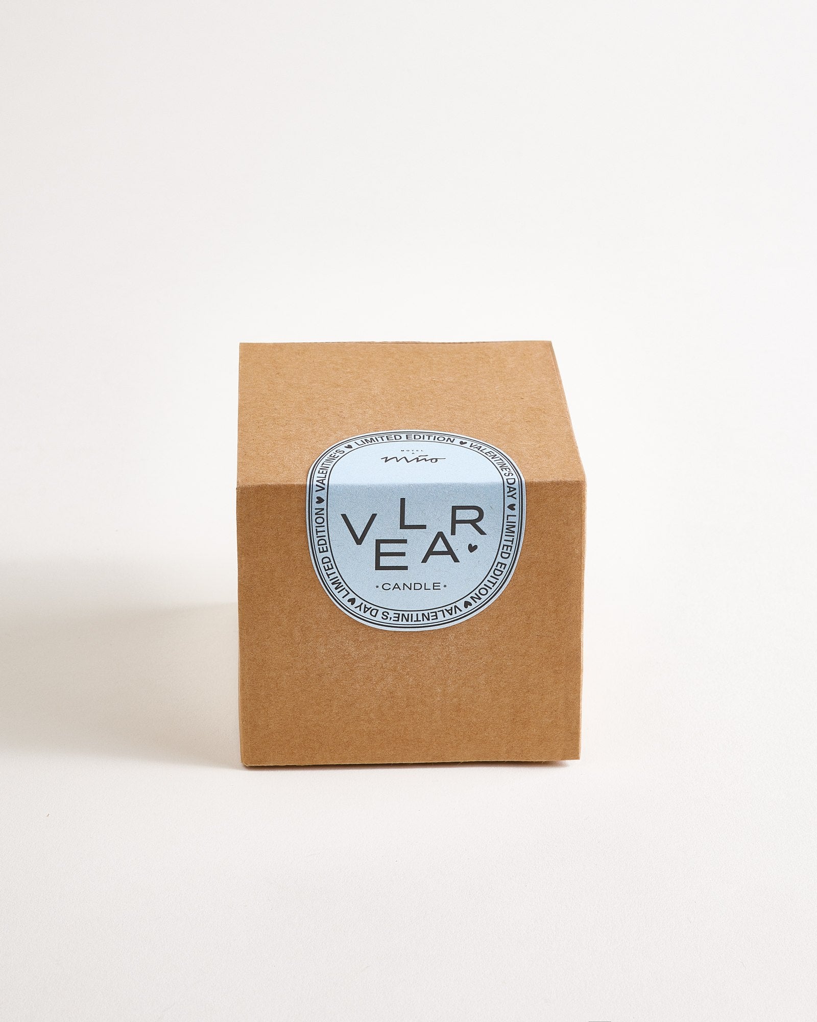 Velar - Candela profumata "Summer Linen" azzurra