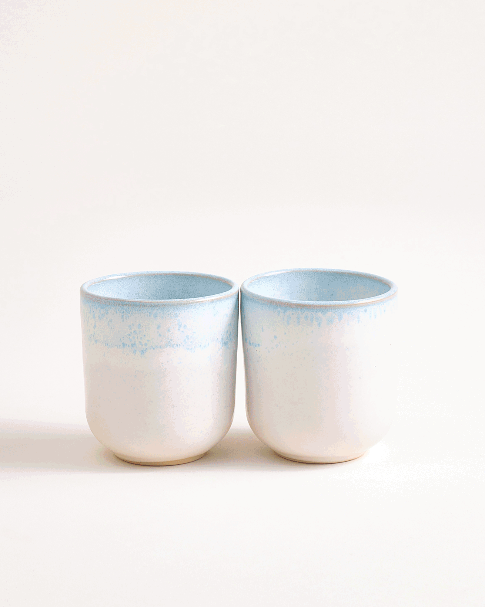 Small cup Surprise Set of 2