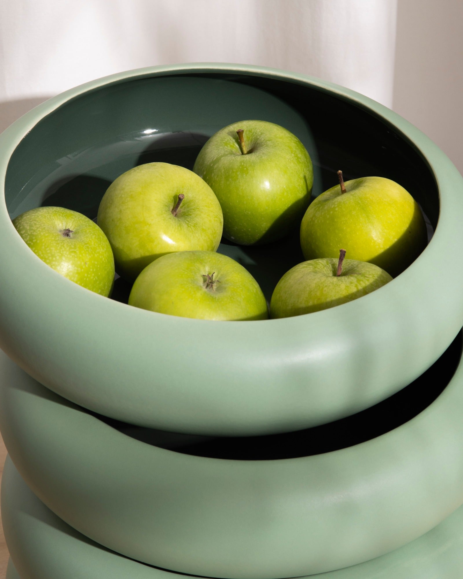Alva - Fruit bowl sage dark green