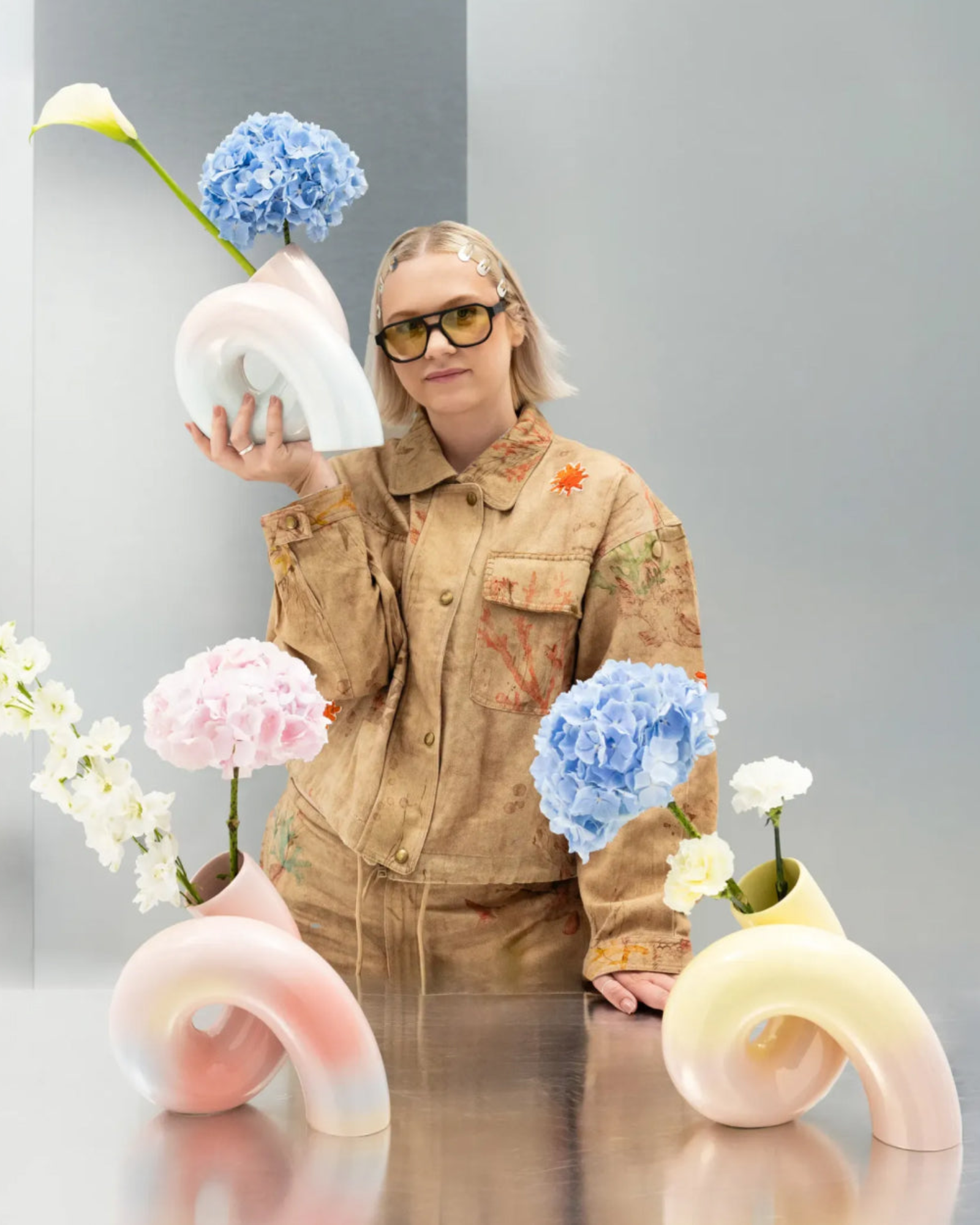 MaM x Ju Schnee - Vase L Delicate pink and soft light blue.