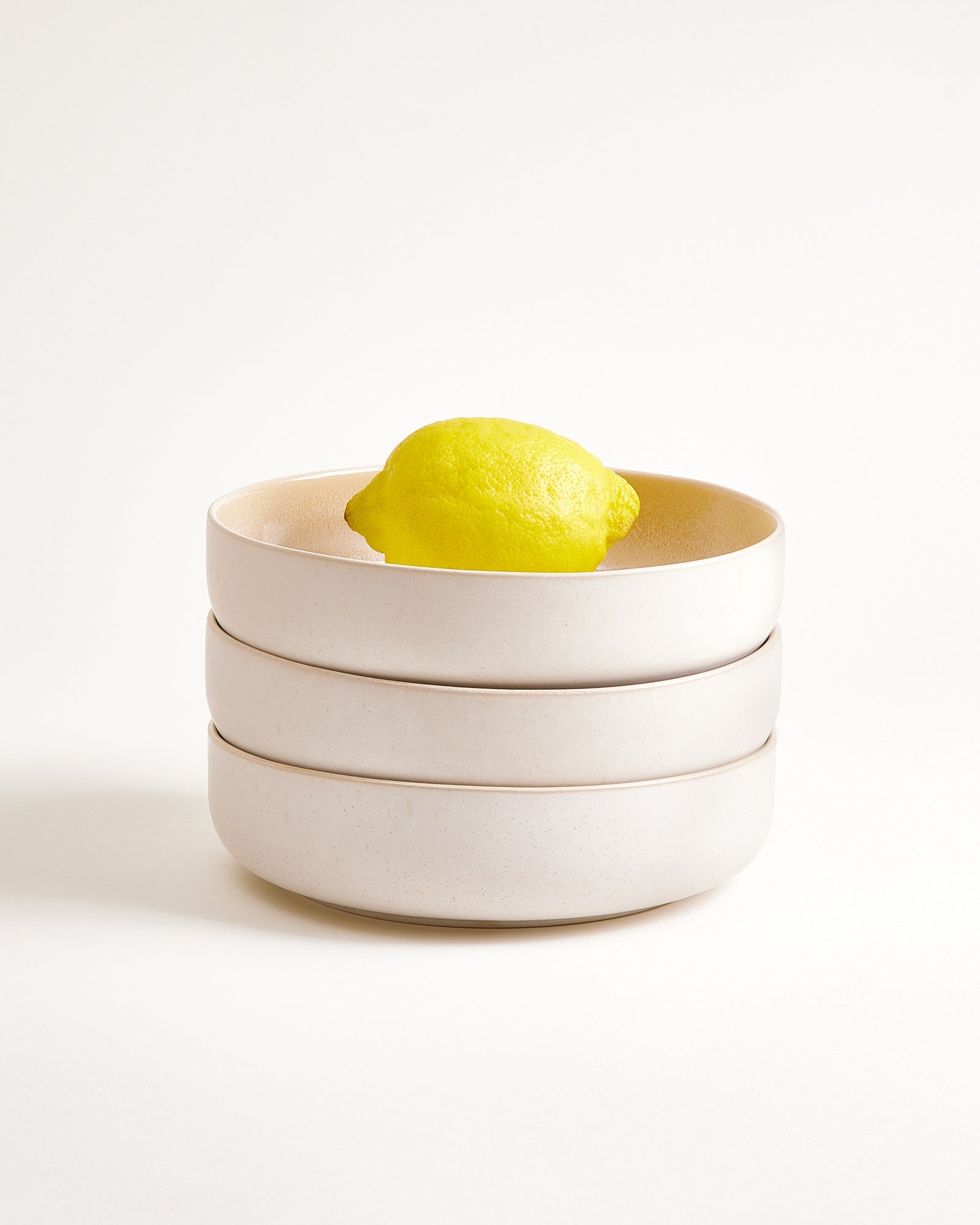 Lorosa - Pasta plate modern sand