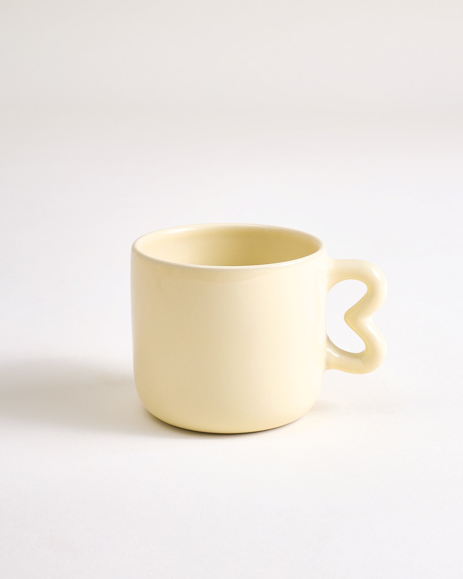 Seia Mug & Saucer, Heart, Yellow