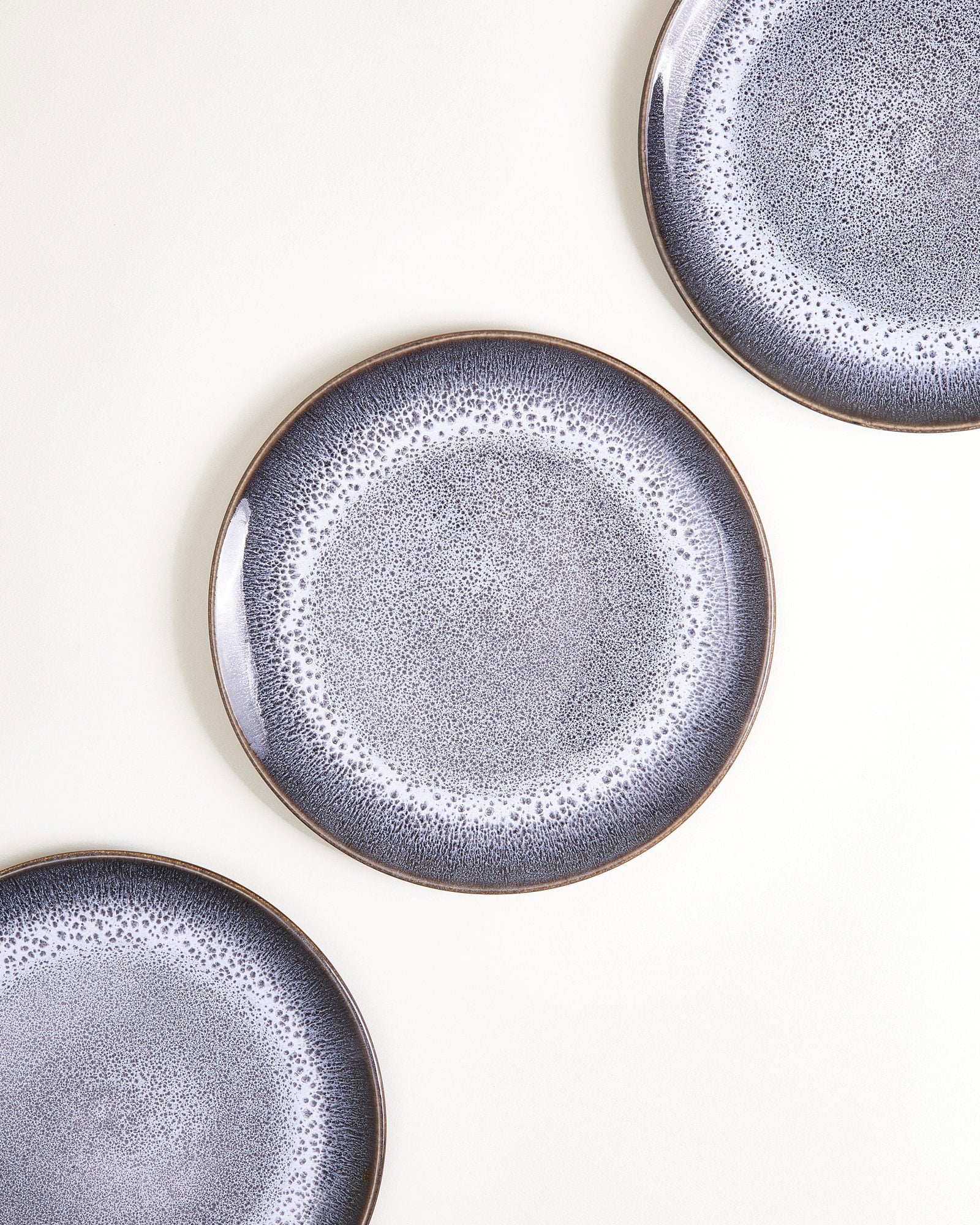 Areia - Small plate classic black