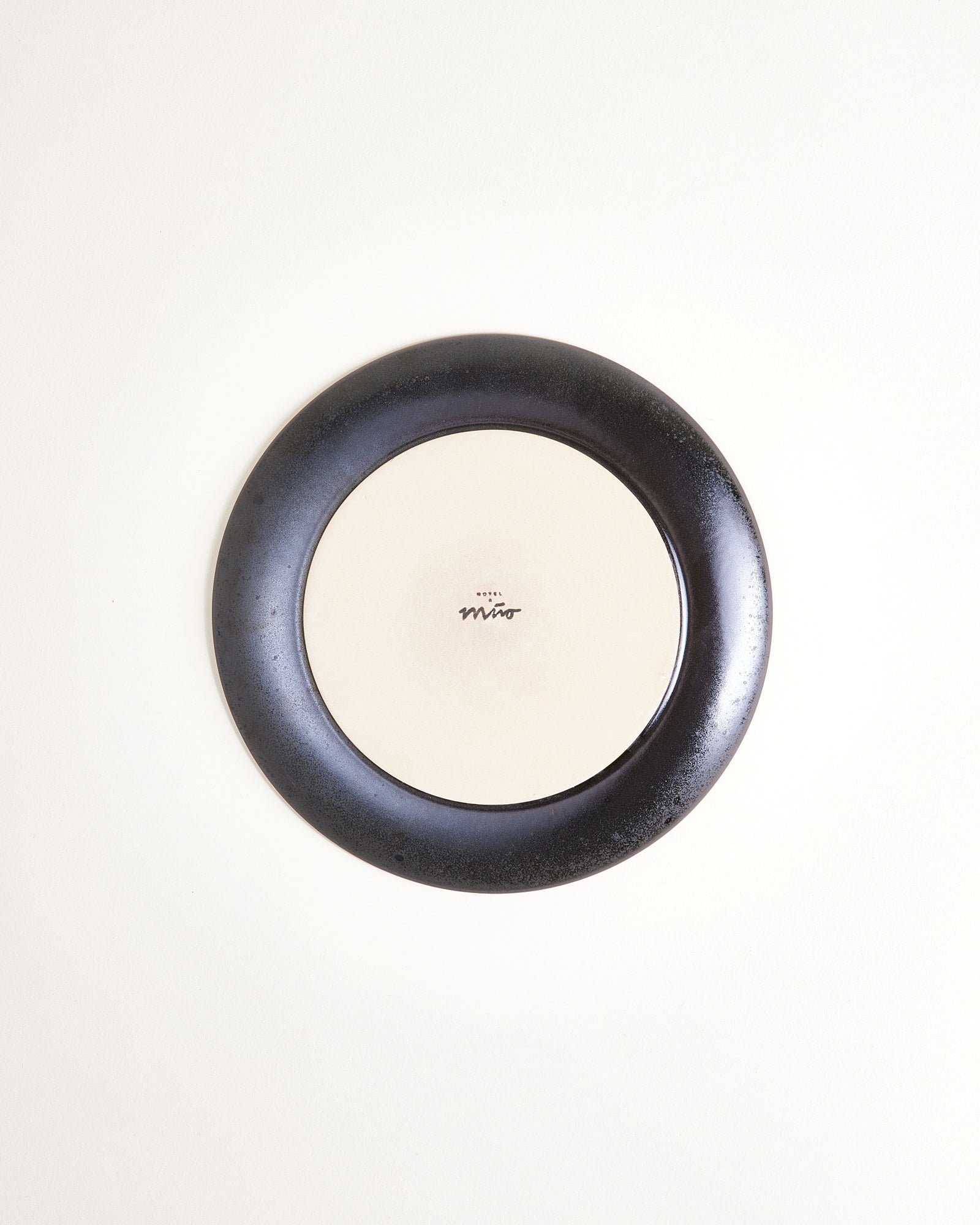 Areia - Small plate classic black