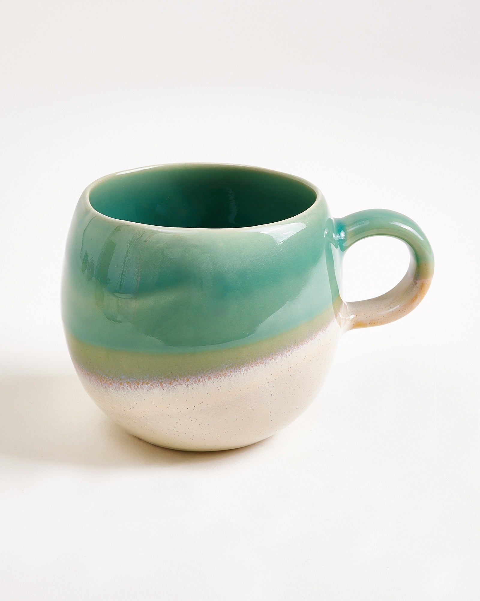 Bica Tasse groß hellgrün sand