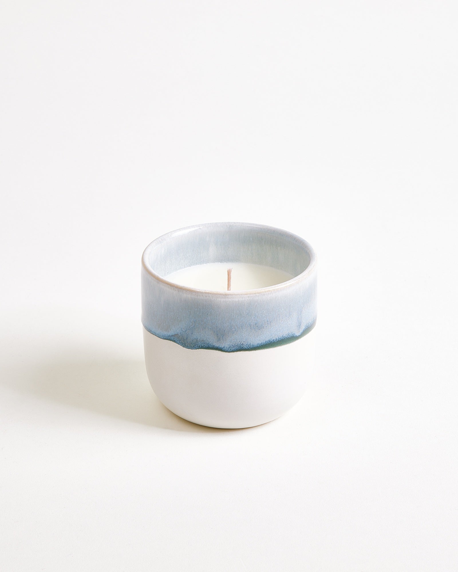 Coimbra geurkaars “Sweet Dreams” grijsblauw