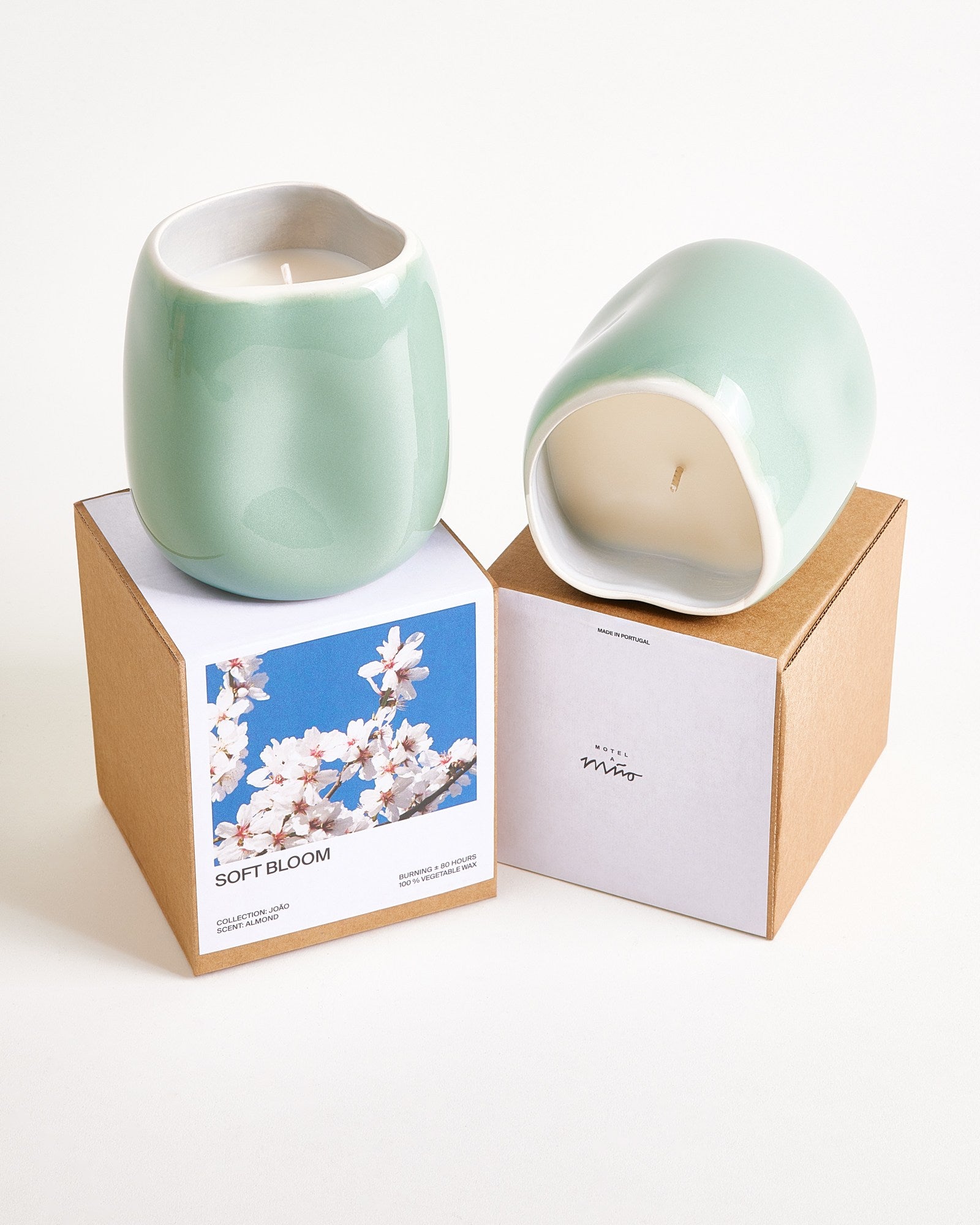 João Duftkerze Soft Bloom salbei hellblau