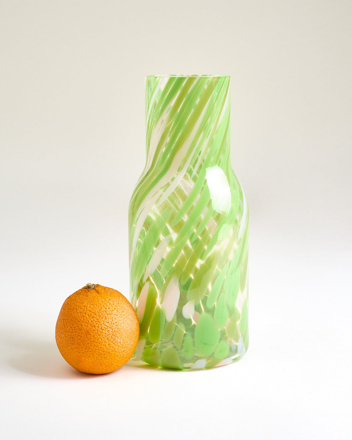 Joia - Glass carafe drops green pink