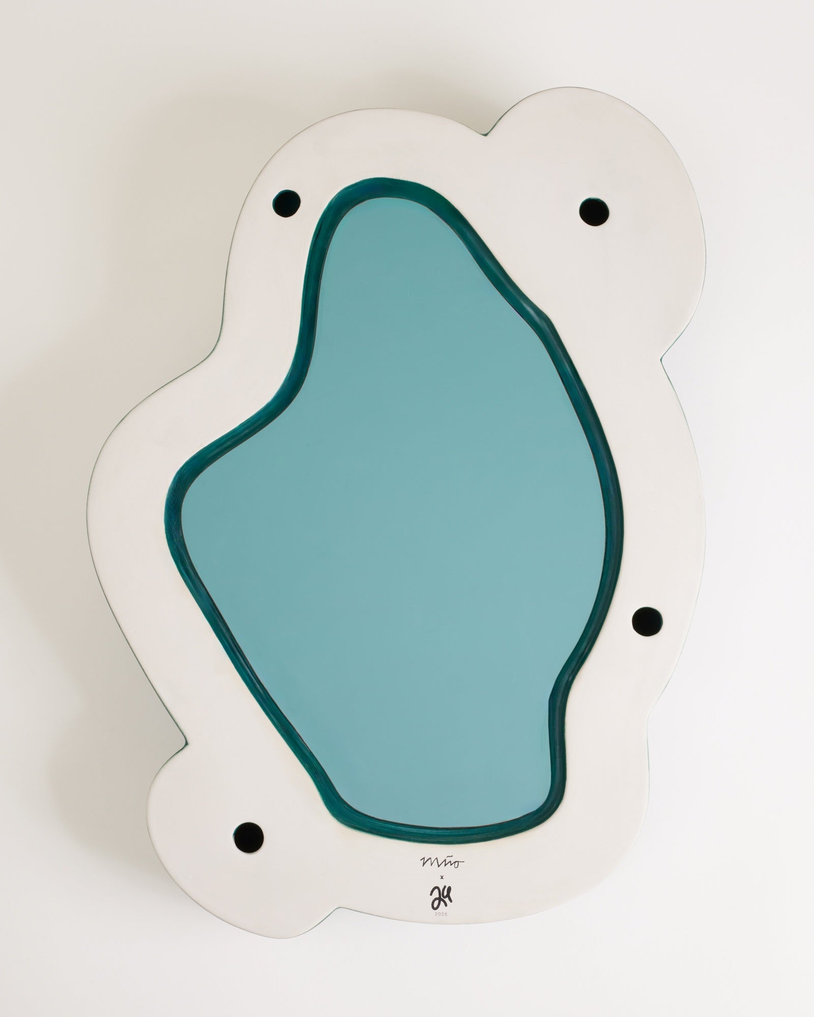 Motel a Miio x Ju Schnee Mirror dark green