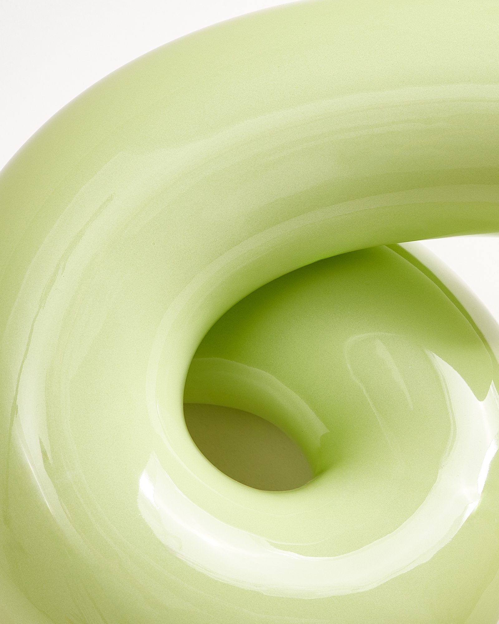 Motel a Miio x Ju Schnee Viparita vase L lime