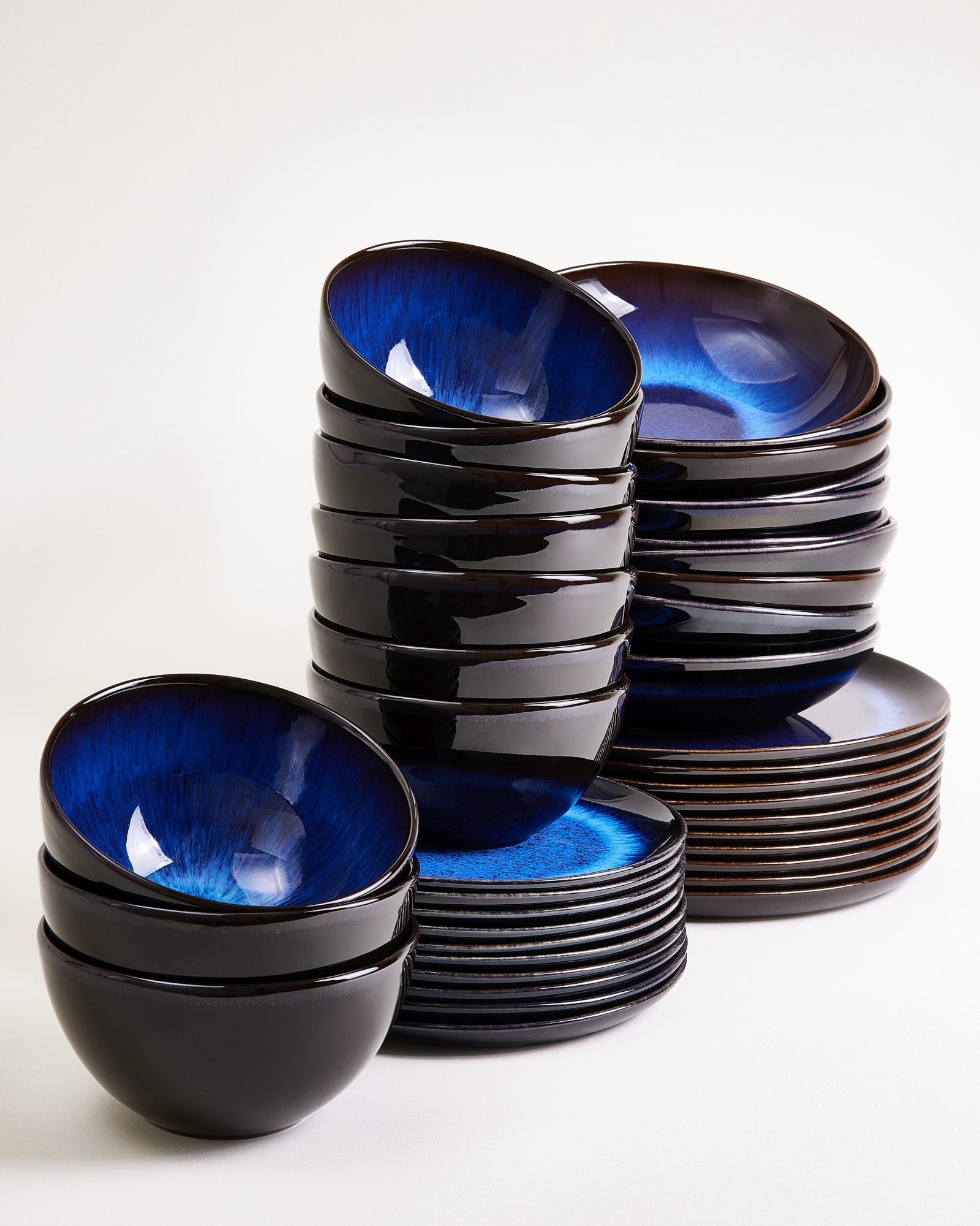 Melides - Service de vaisselle bleu marine profond 40 pièces