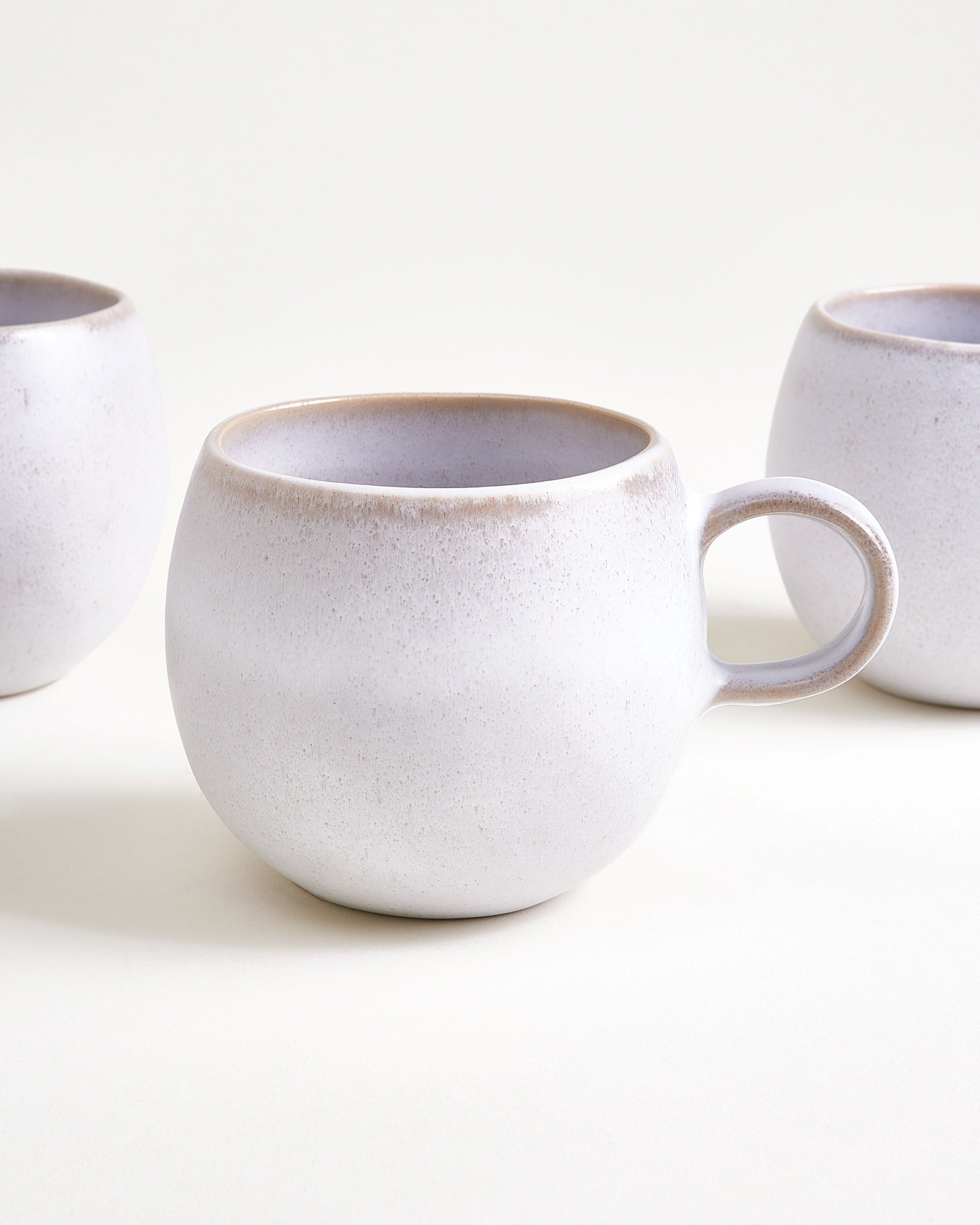 Moura Tasse groß weiß