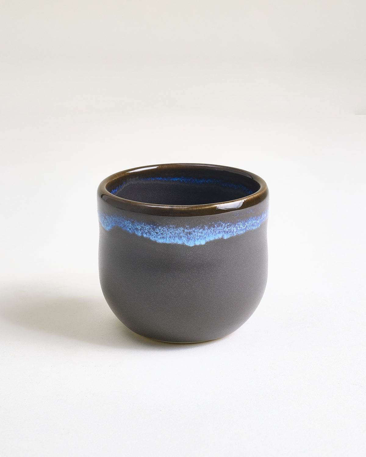 Nola - Large cup dark blue
