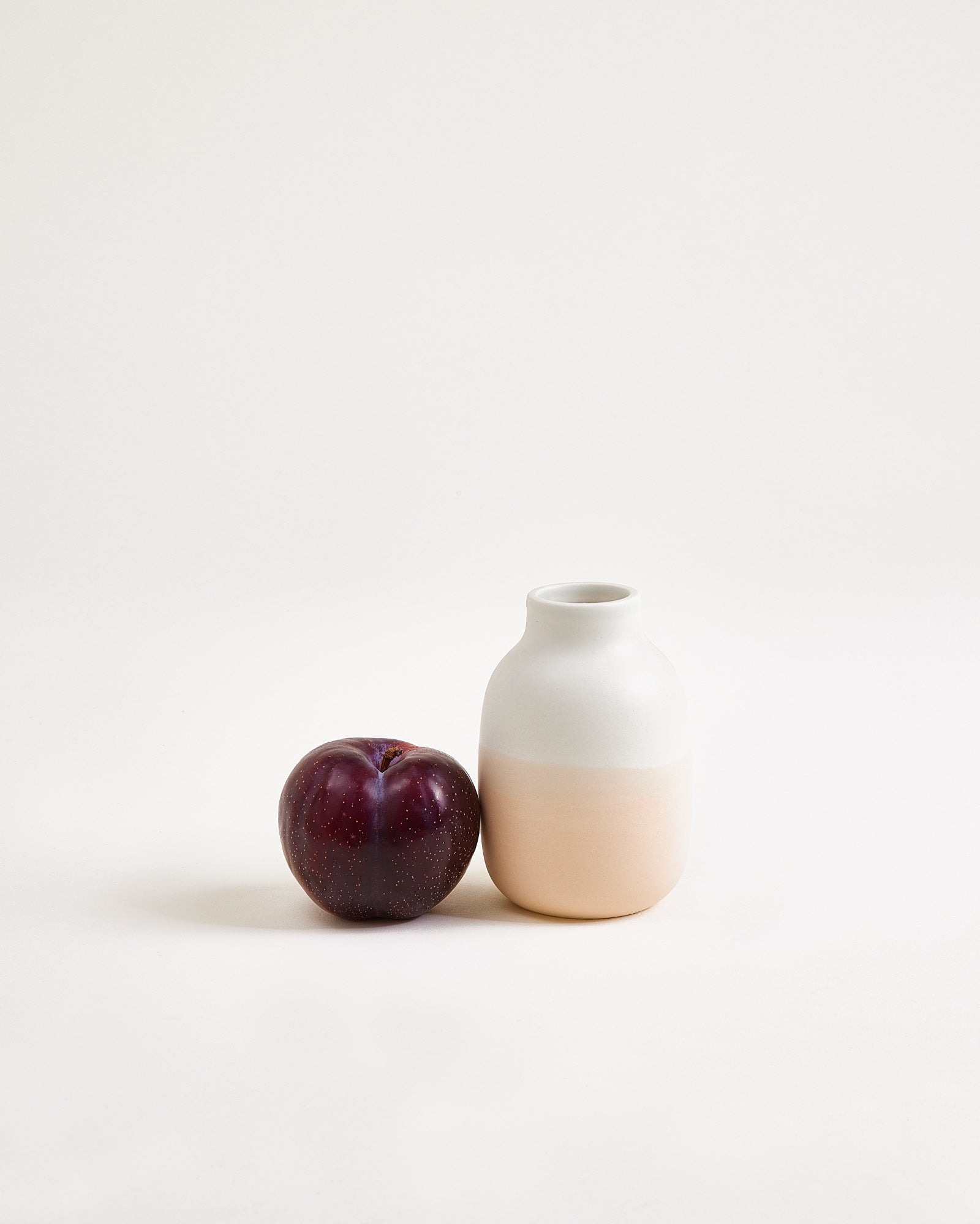 Nuno Vase S hellblau sand