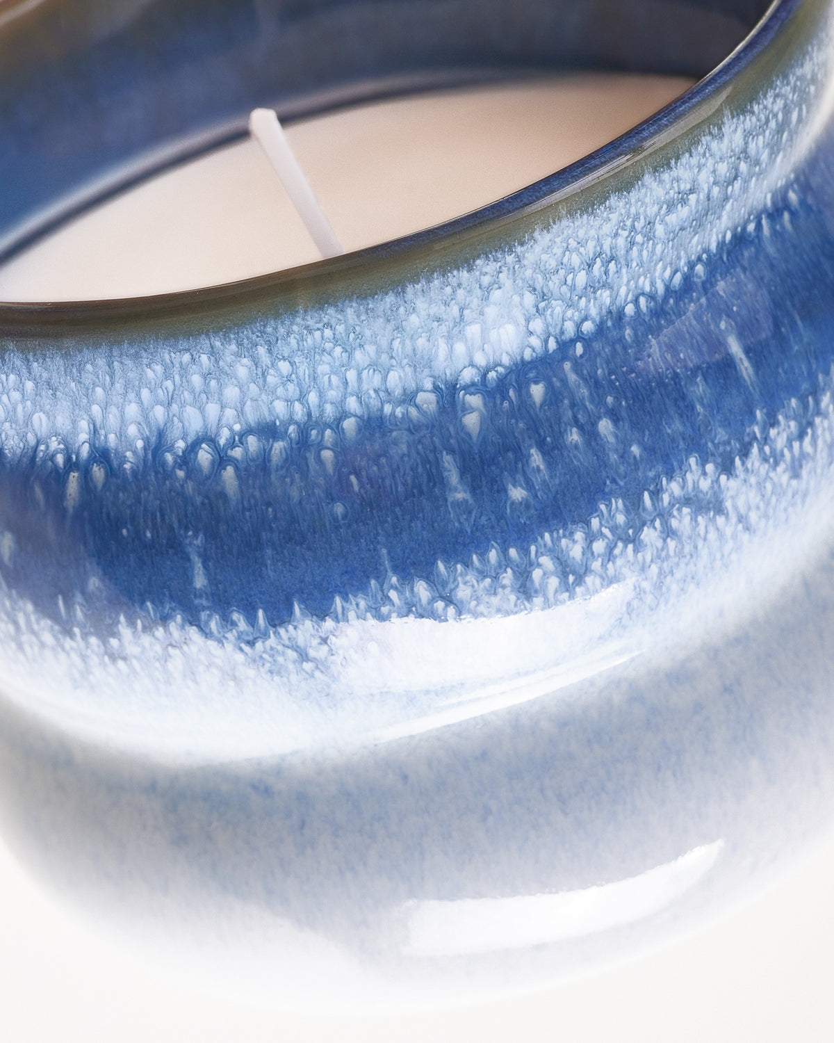 Ombra - Candela profumata Ocean Breeze Blu scuro, blu chiaro