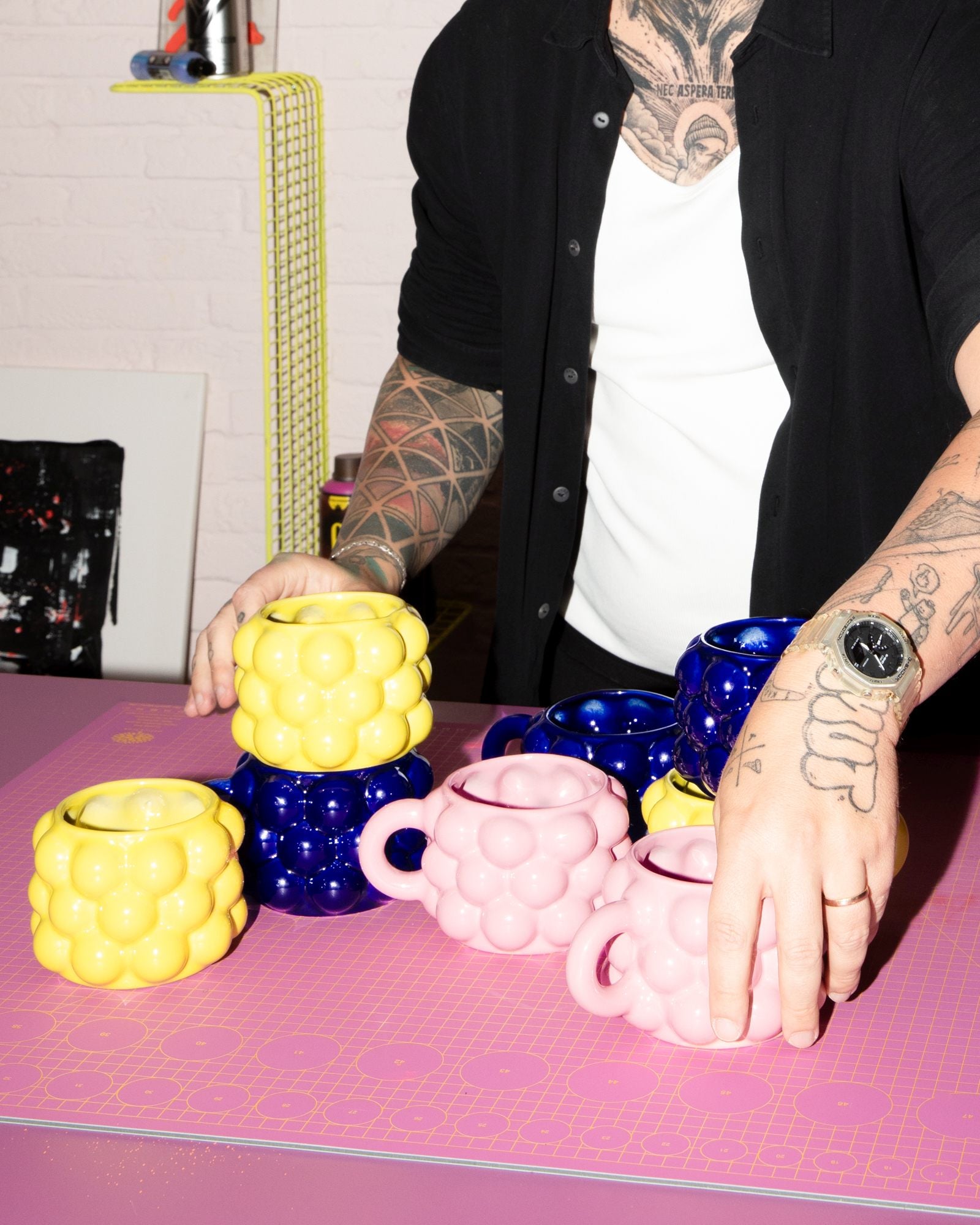 Motel a Miio x Patrick Vogel Geschenk-Set Tasse groß rosa gelb 3-teilig