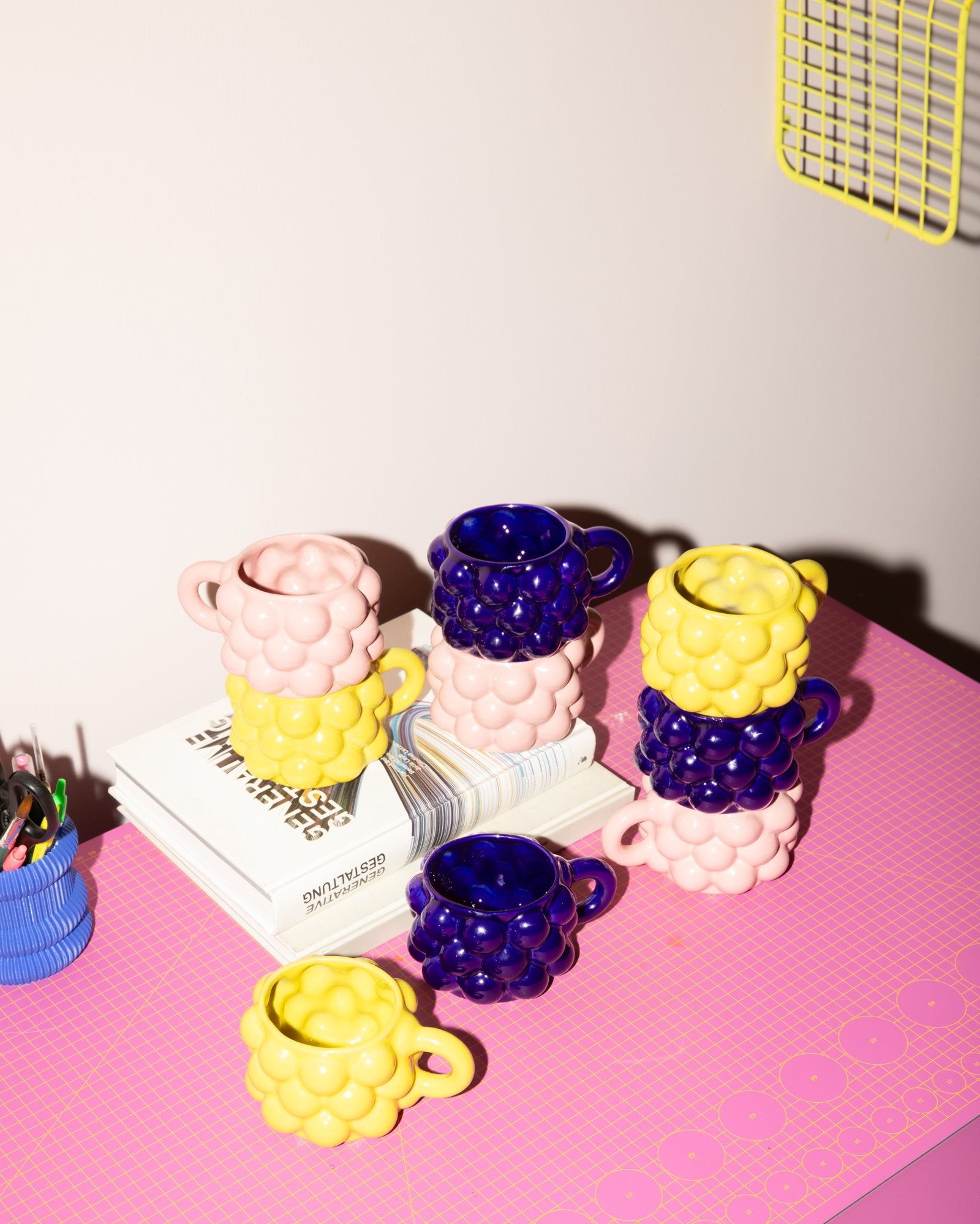 Motel a Miio x Patrick Vogel Geschenk-Set Tasse groß rosa dunkelblau 3-teilig