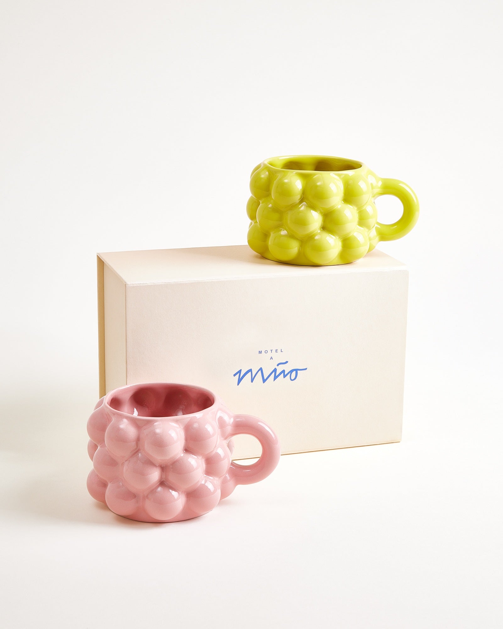Gift Set Motel a Miio x Patrick Vogel - Large mugs pink yellow 3 pieces