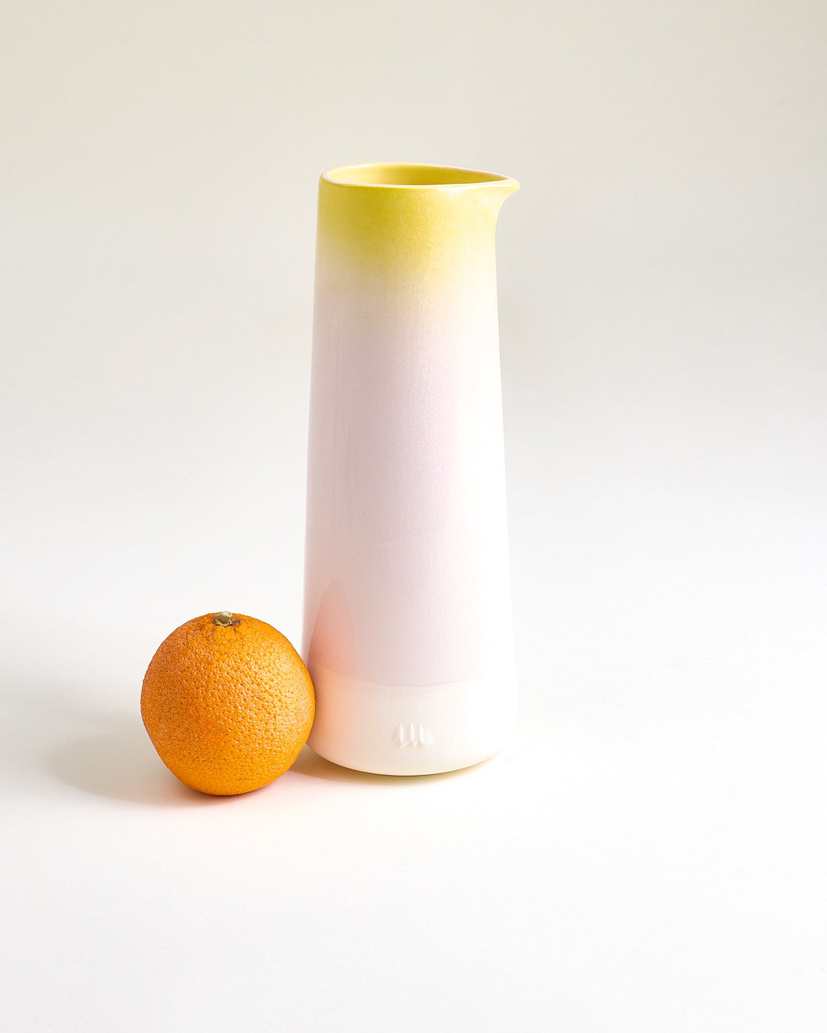 Pinguim - Carafe speckled yellow pink