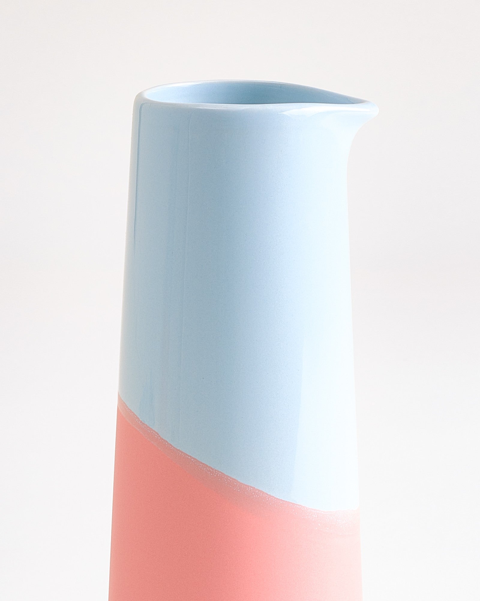 Pinguim Karaffe hellblau rosa