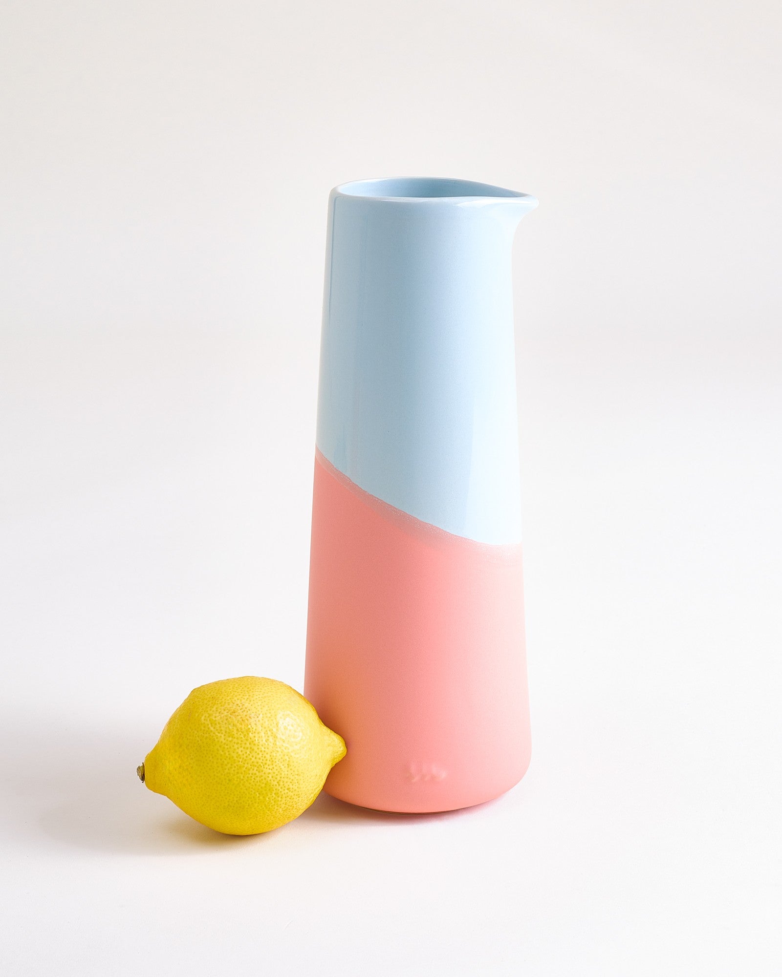 Pinguim Karaffe hellblau rosa
