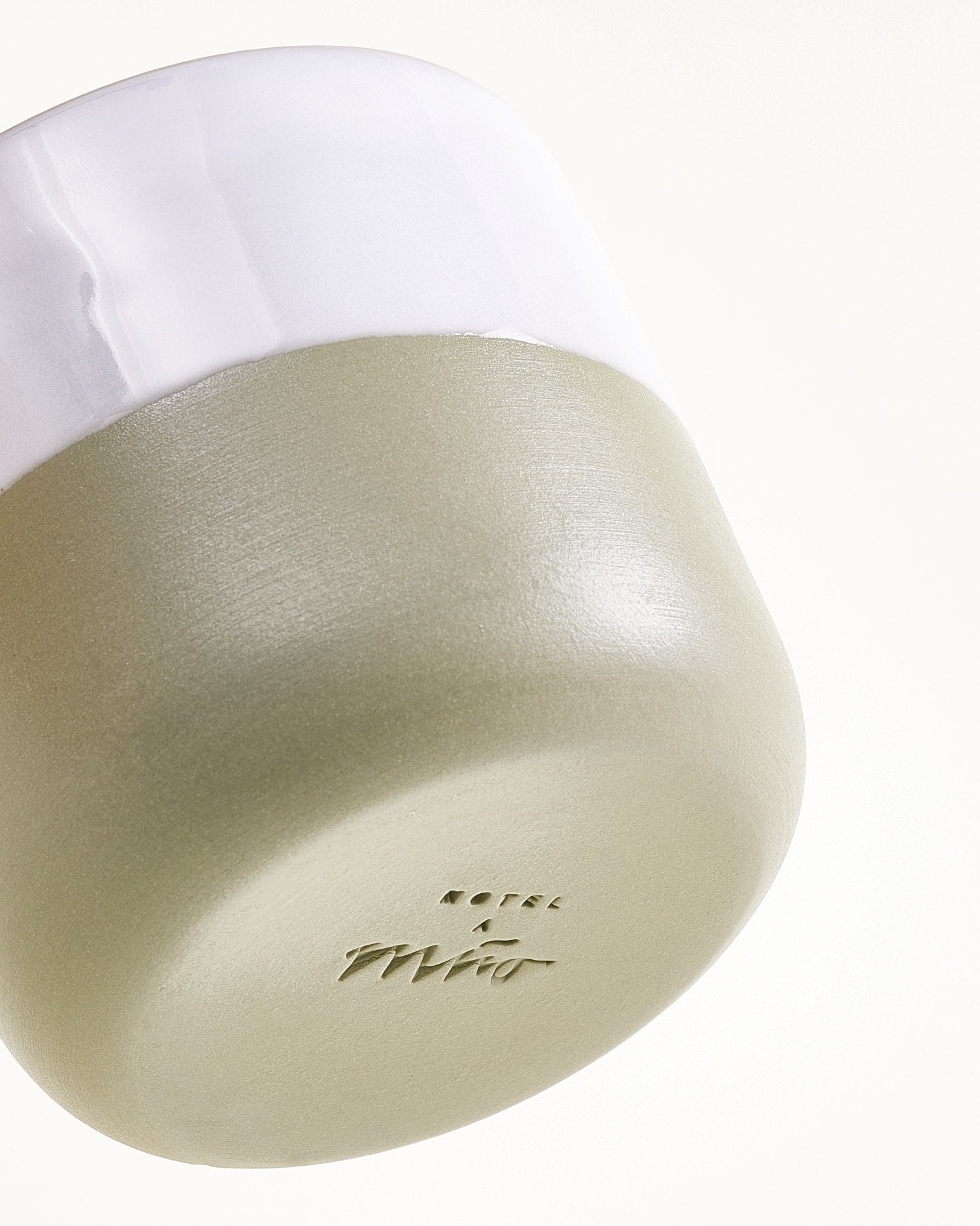 Seda - Cup small sage green white