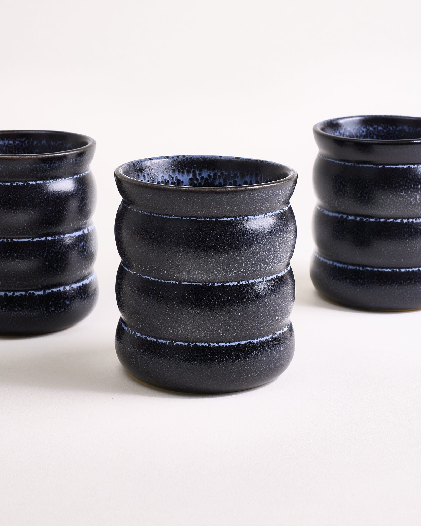 Turmalina beker groot bubble zwart