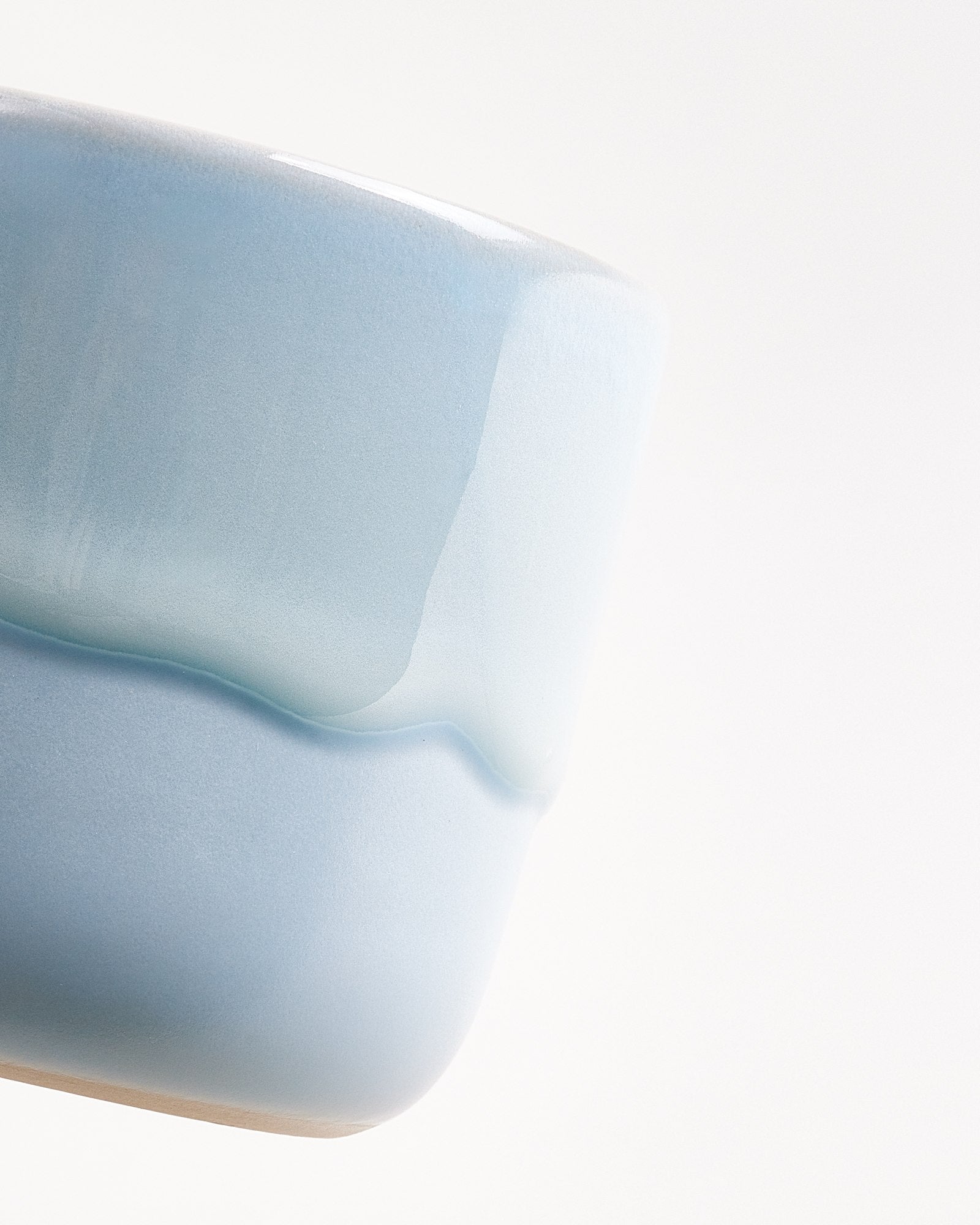 Velar geurkaars "Summer Linen" lichtblauw